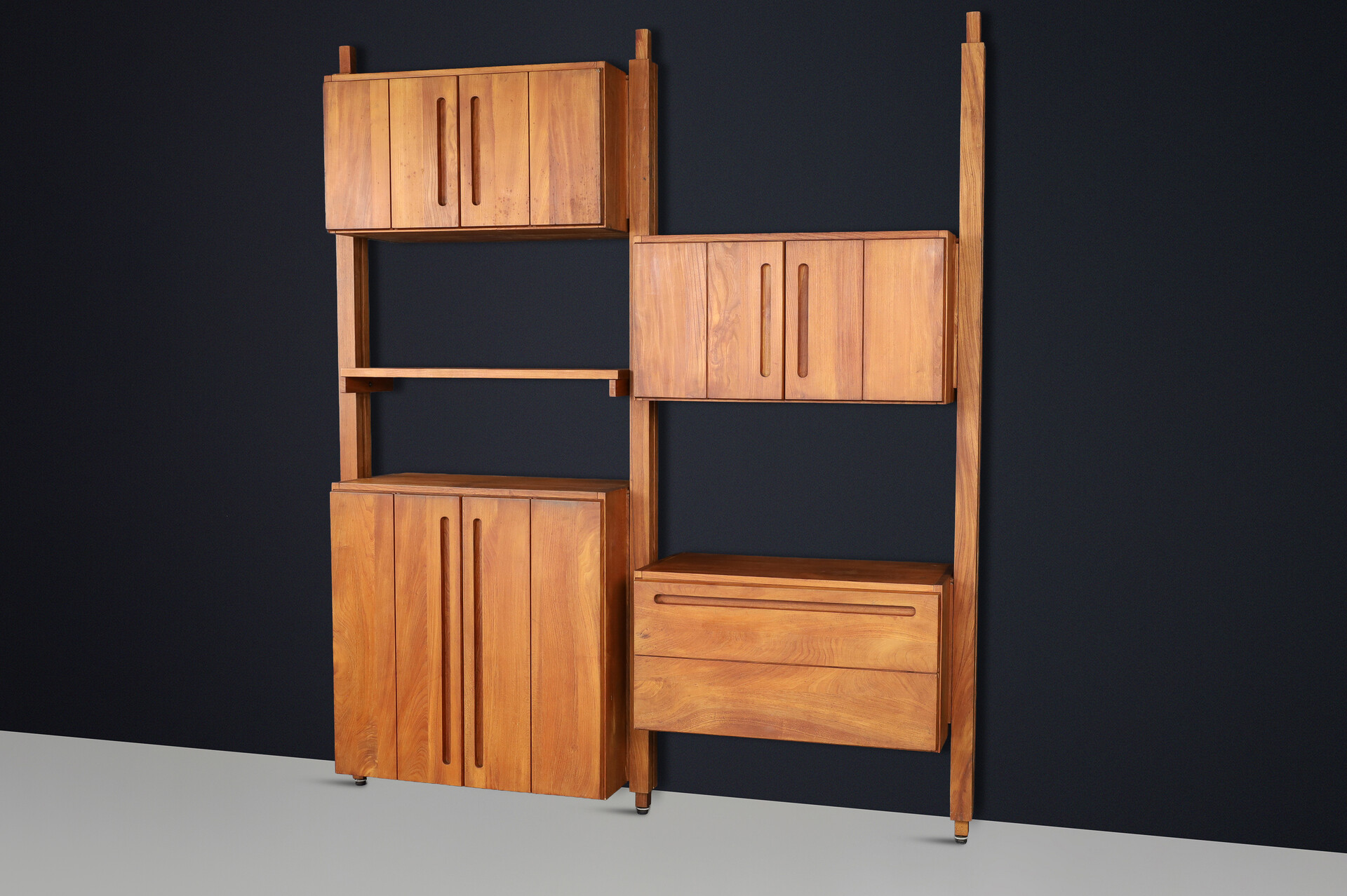 Modular Elmwood Bookcase in the Style of Pierre Chapo, France, 1960s Mid-20th century