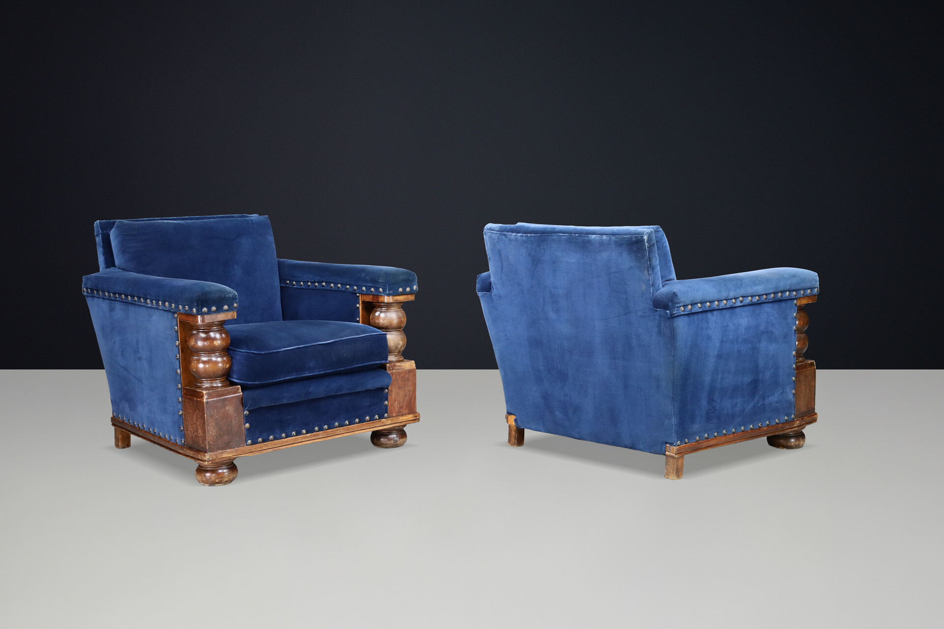 Monumental 1930s French armchairs Château-scale proportions Patinated Walnut Early-20th century