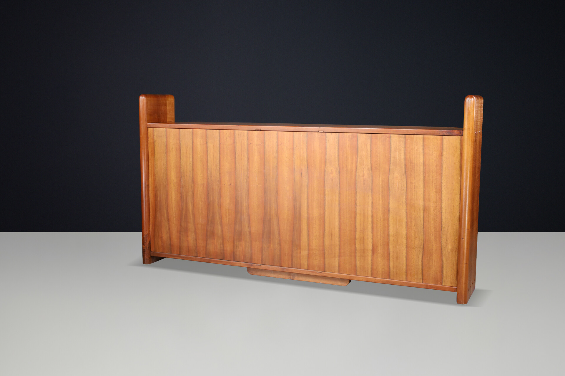 Monumental Brutalist Solid Walnut Sideboard by Officina Rivadossi, Italy, 1970s Late-20th century