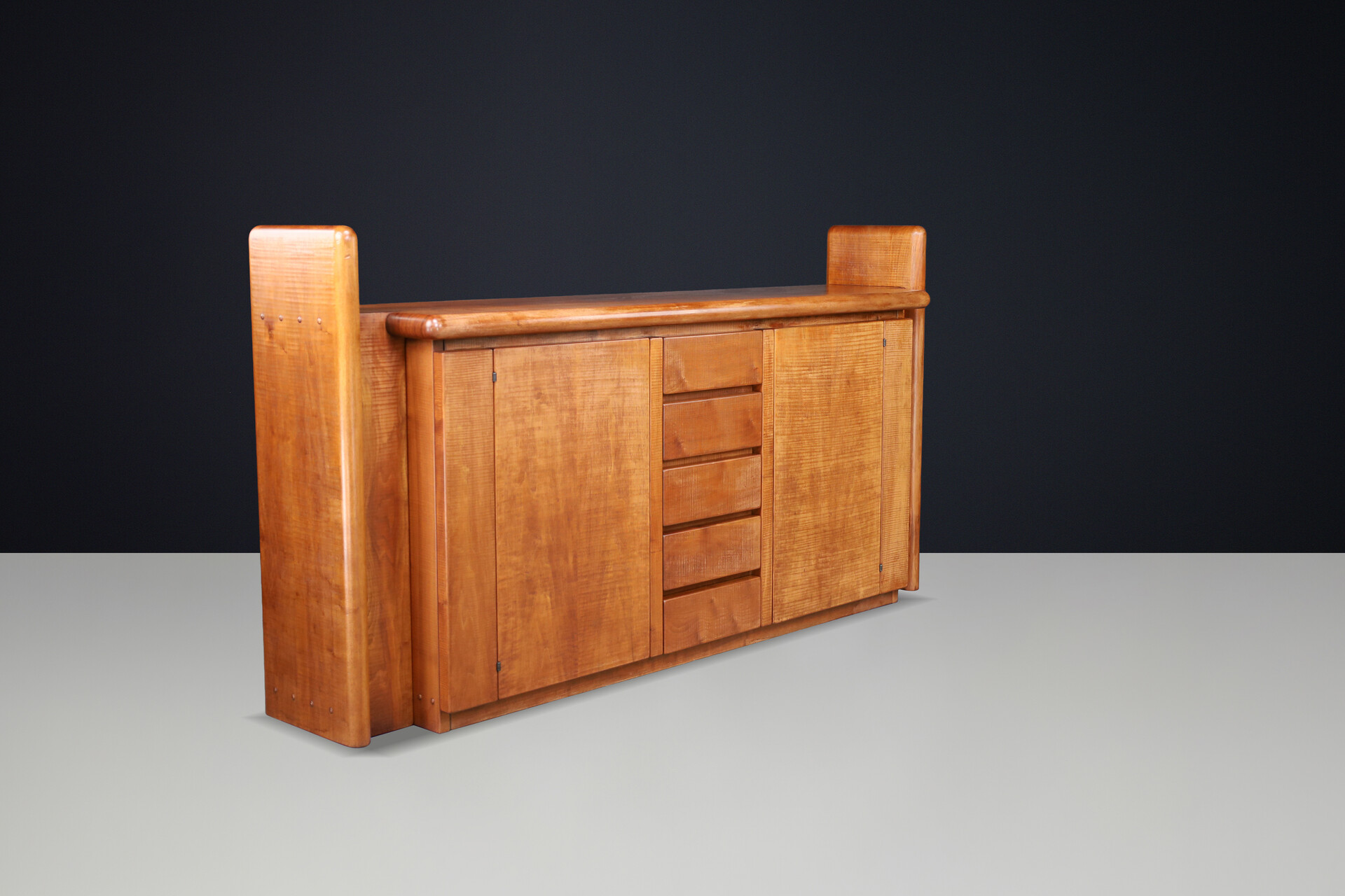 Monumental Brutalist Solid Walnut Sideboard by Officina Rivadossi, Italy, 1970s Late-20th century