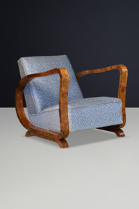 Monumental Italian Art Deco Burl Wood Club Chair, Sculptural Form, Italy 1930s Early-20th century