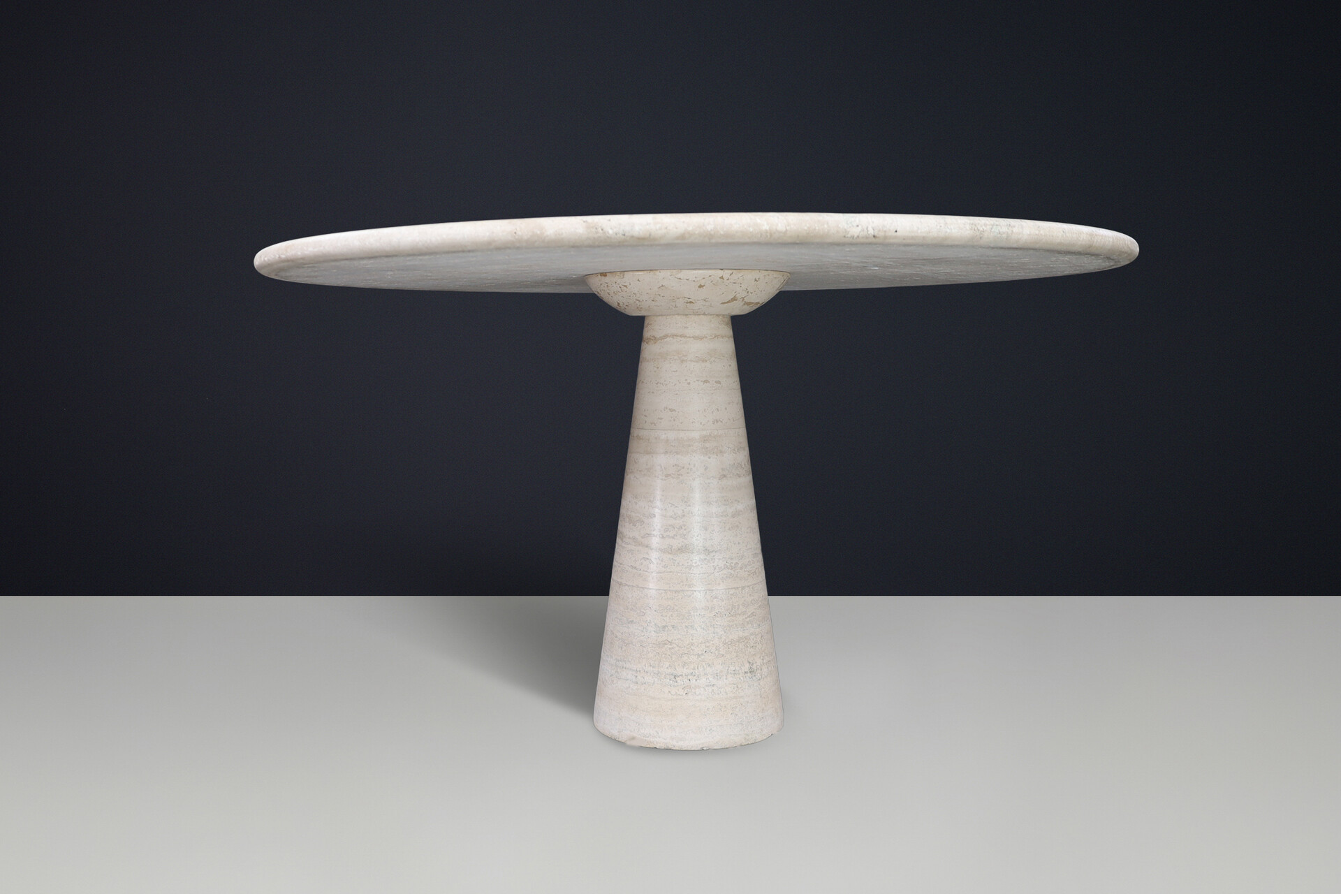 Monumental Italian Travertine Round Dining Table with Cone Base, 1970s Late-20th century