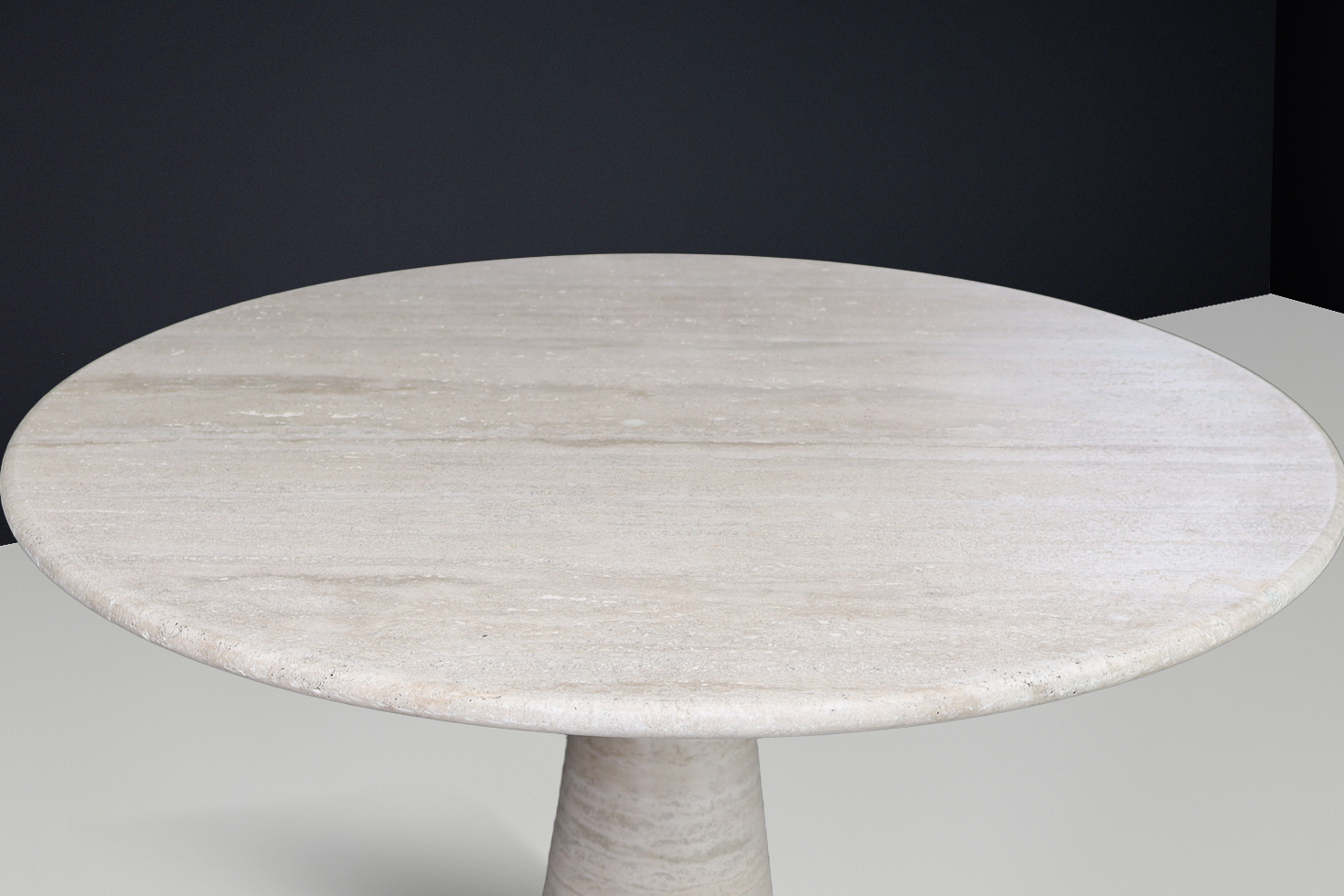 Monumental Italian Travertine Round Dining Table with Cone Base, 1970s Late-20th century