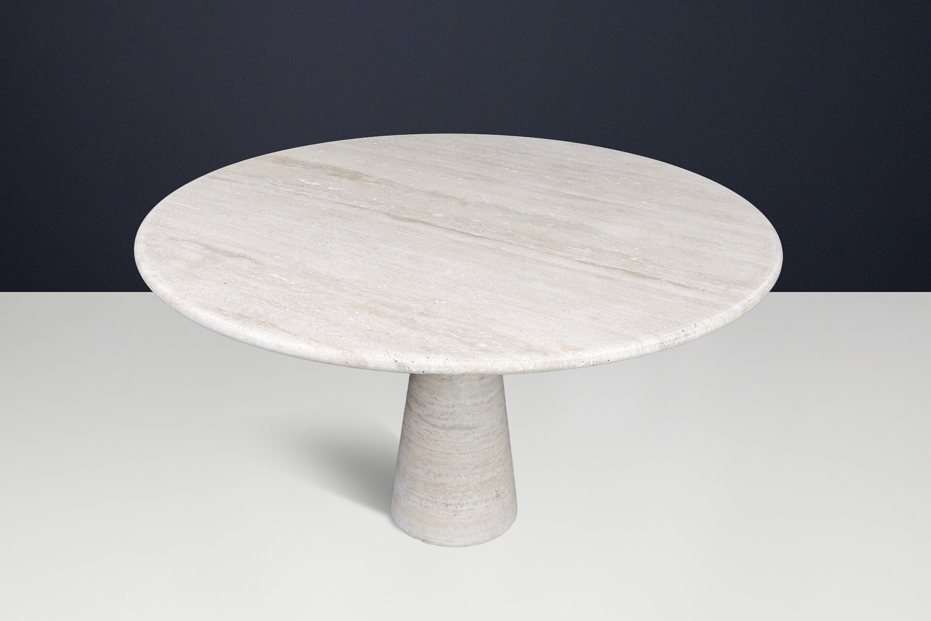 Monumental Italian Travertine Round Dining Table with Cone Base, 1970s Late-20th century