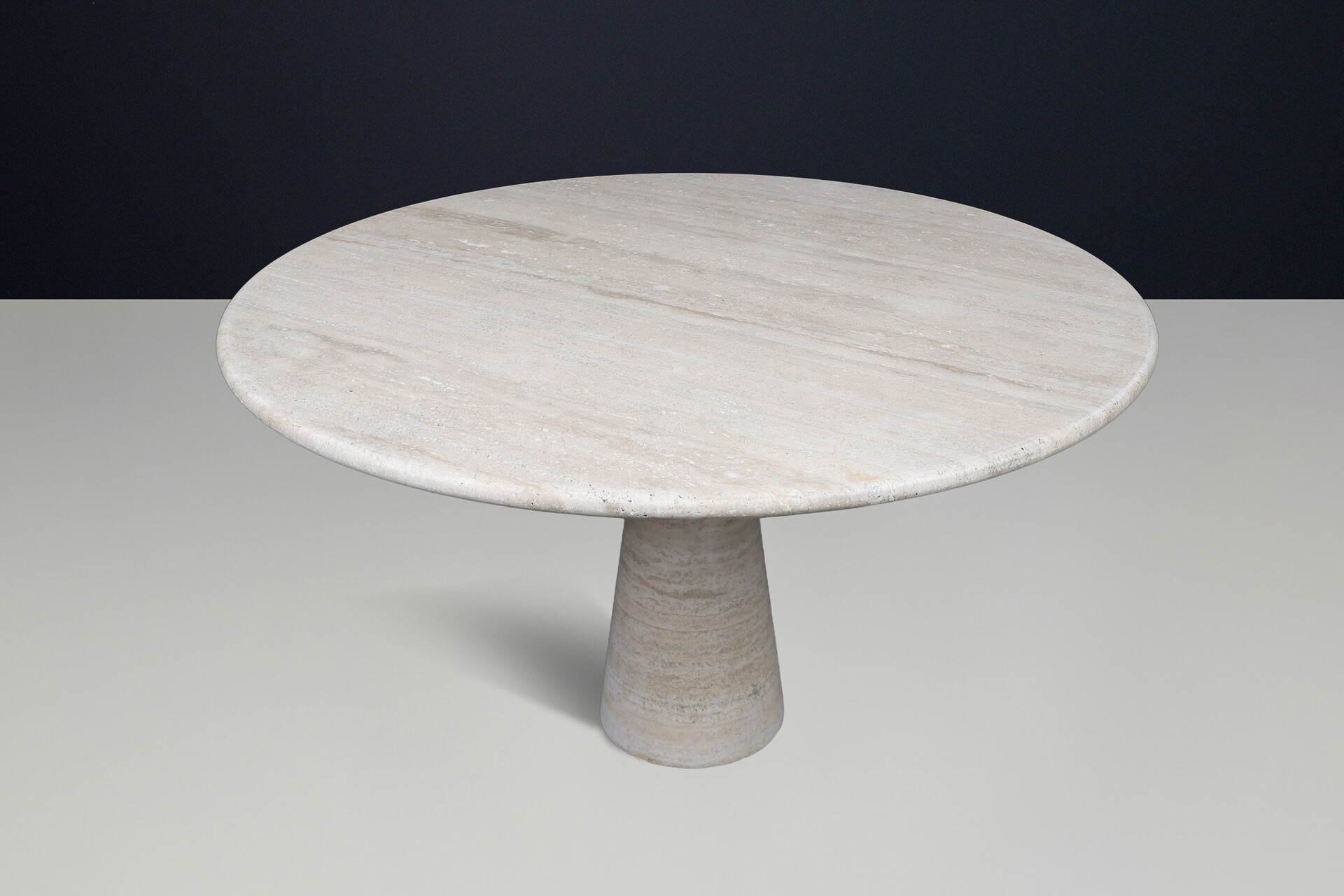 Monumental Italian Travertine Round Dining Table with Cone Base, 1970s Late-20th century