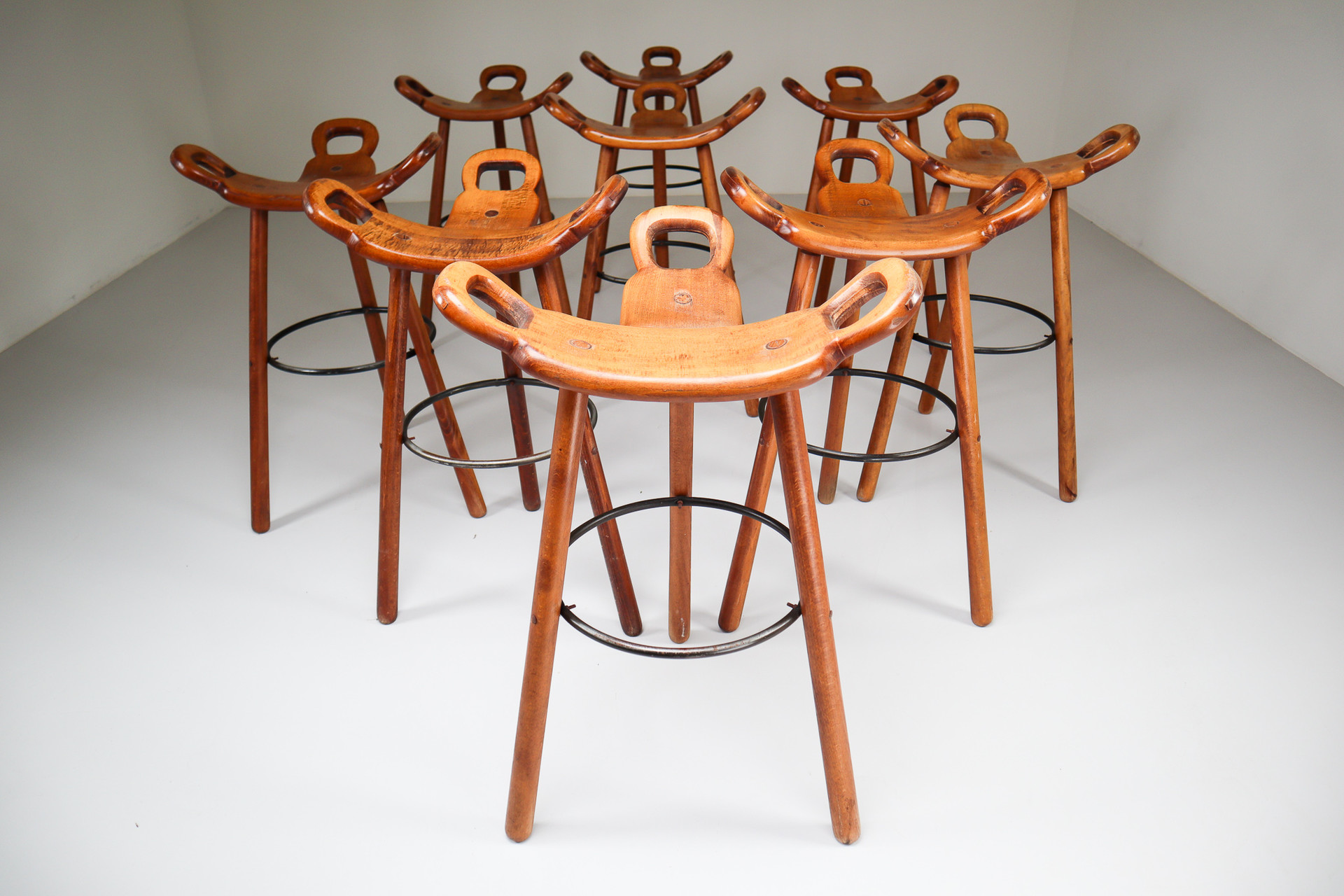 Nine Blond 'Marbella' Barstools by Sergio Rodrigues for Confonorm Spain 1970s 