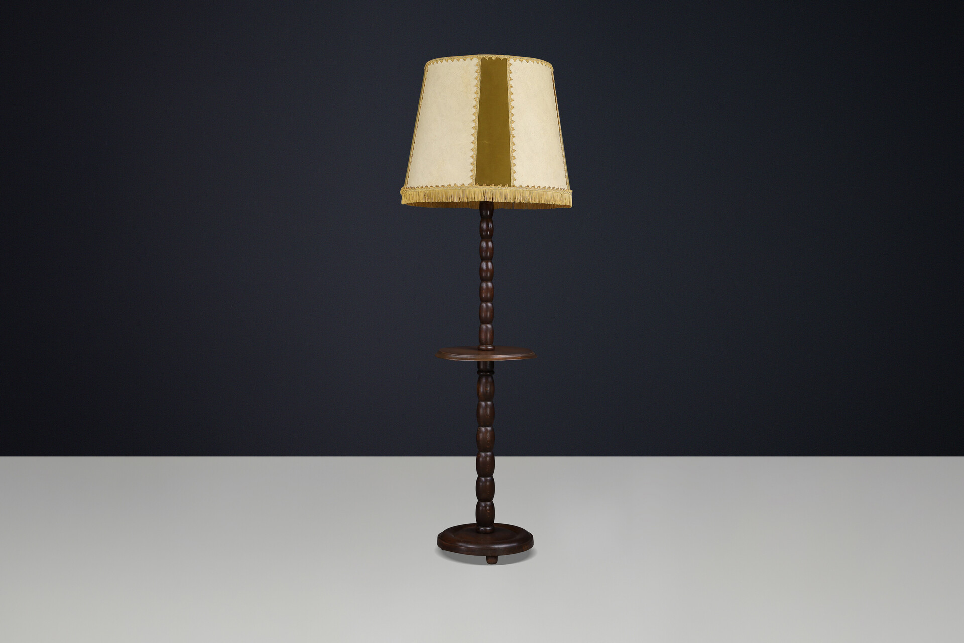 Oak Floor Lamp in the Style of Charles Dudouyt, France, 1940s Early-20th century