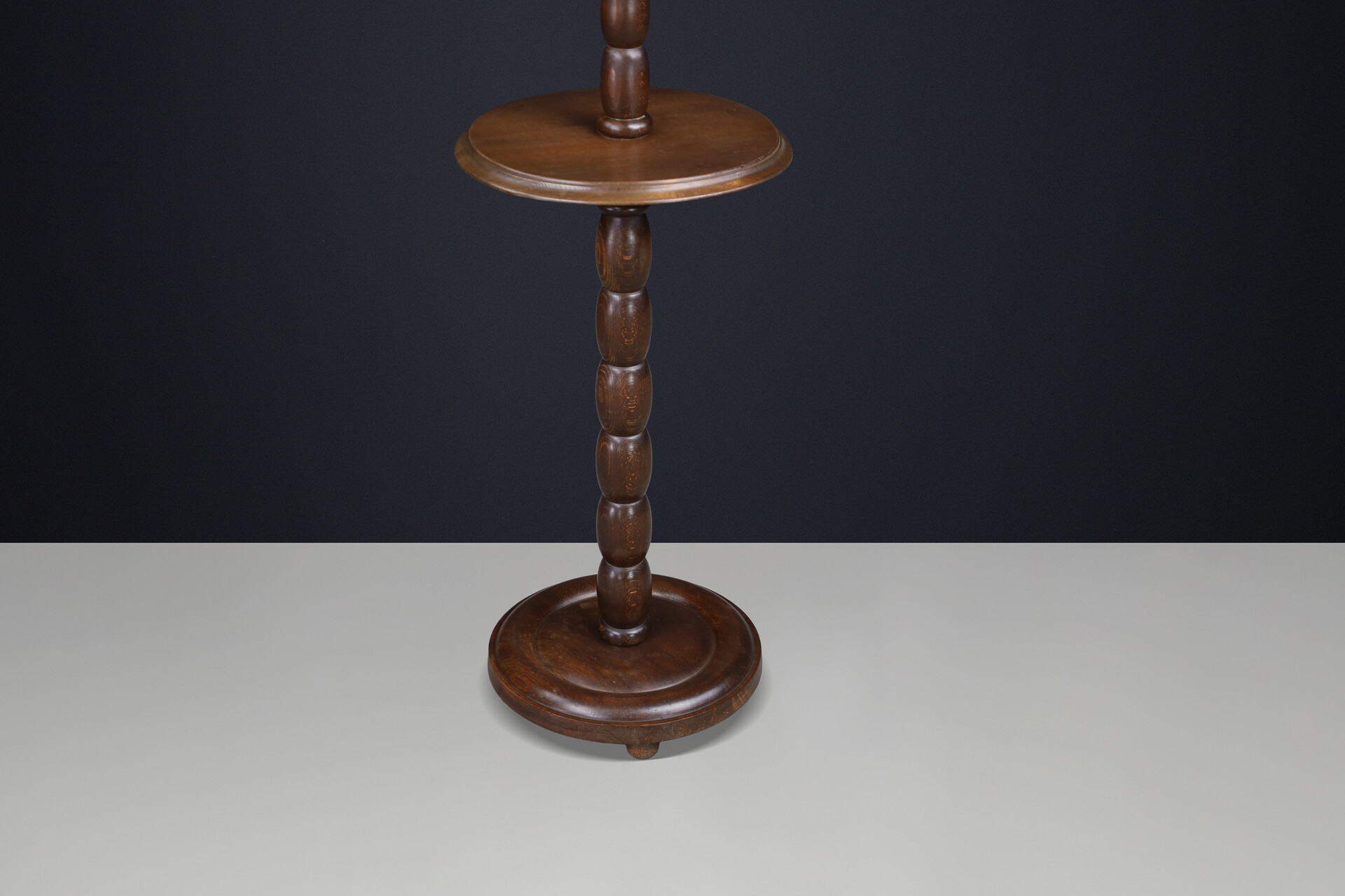 Oak Floor Lamp in the Style of Charles Dudouyt, France, 1940s Early-20th century