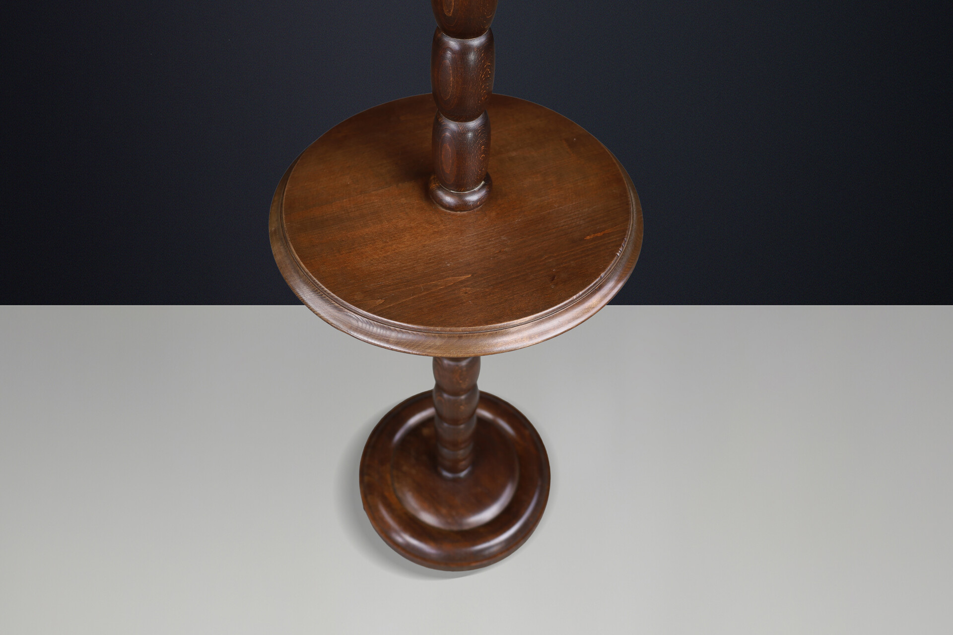 Oak Floor Lamp in the Style of Charles Dudouyt, France, 1940s Early-20th century