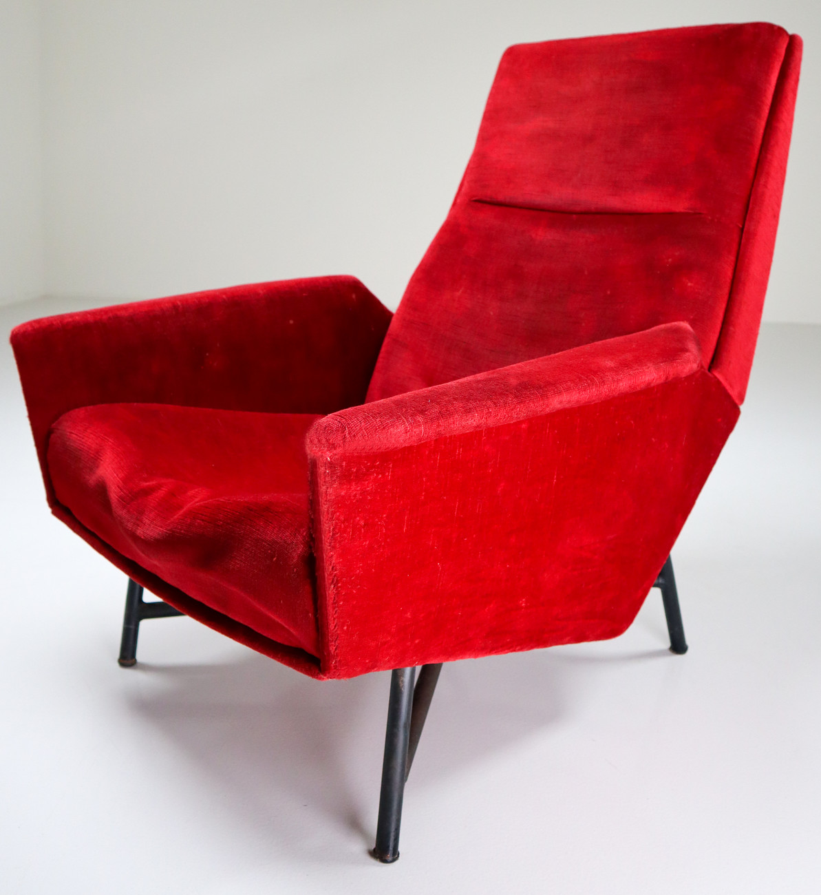 Pair Atypical Lounge Chairs by Guy Besnard France 1959 Mid-20th century