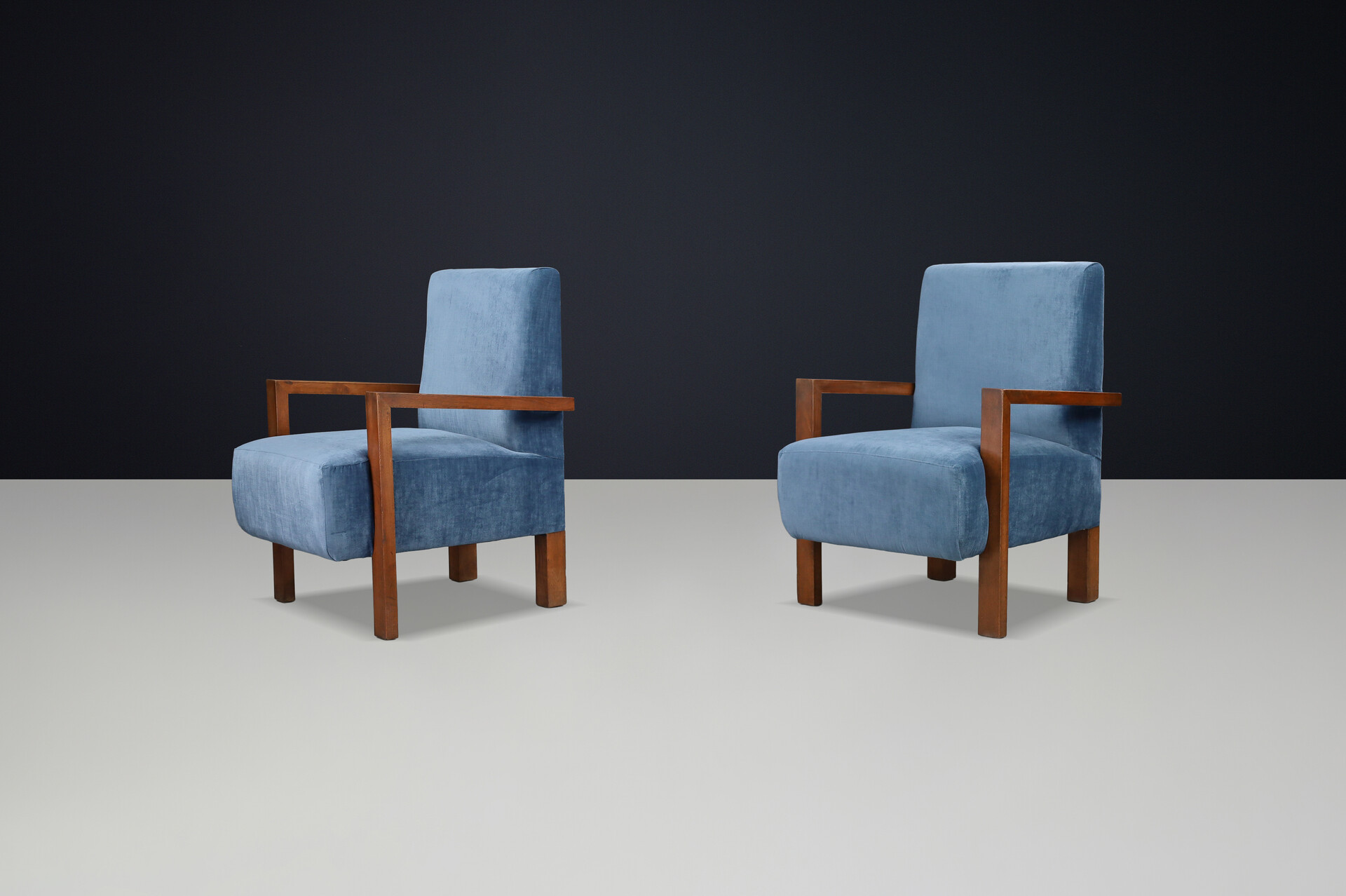 Pair of Giovanni Michelucci Armchairs in Blue Velvet, Italy, 1940s Mid-20th century