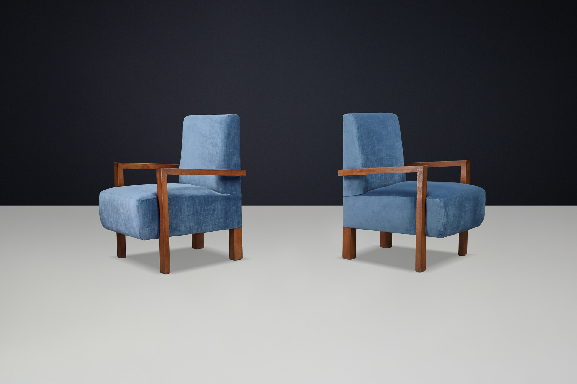 Pair of Giovanni Michelucci Armchairs in Blue Velvet, Italy, 1940s Mid-20th century