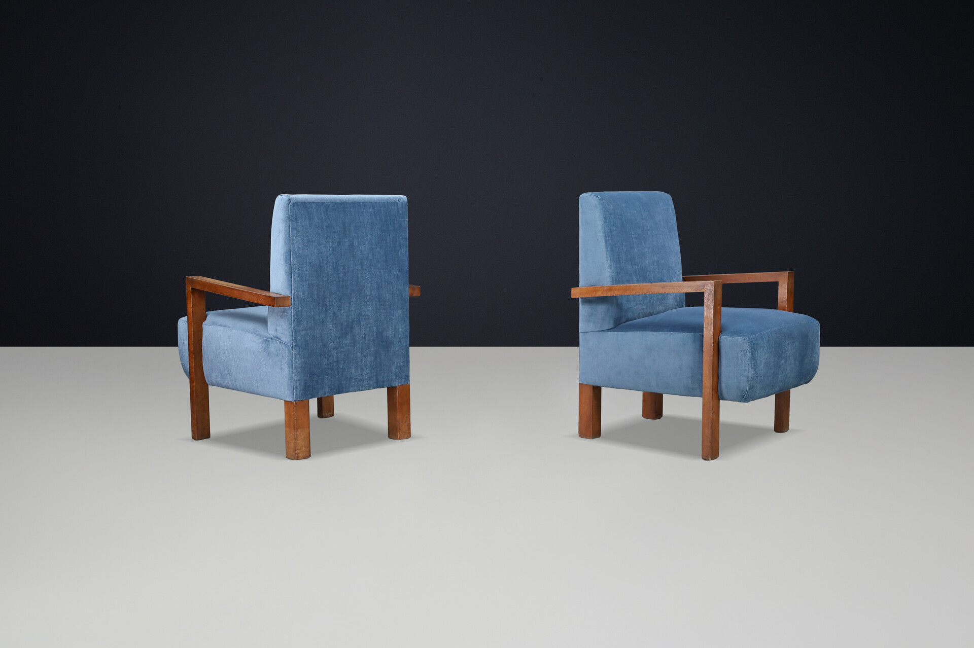 Pair of Giovanni Michelucci Armchairs in Blue Velvet, Italy, 1940s Mid-20th century