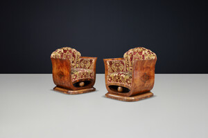 Pair of Italian Art Deco Walnut Burl Lounge Chairs with Original Velvet, Naples, 1930s Early-20th century