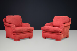 Pair of Large French Lounge Chairs, Sculptural Form, Deep Comfort, 1970s Late-20th century