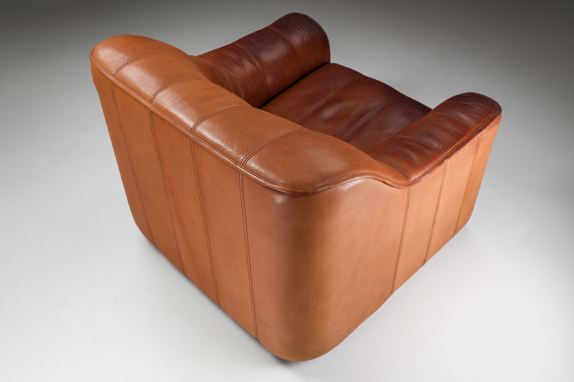 Patinated De Sede DS 44 Leather Armchair, Switzerland 1970s Mid-20th century