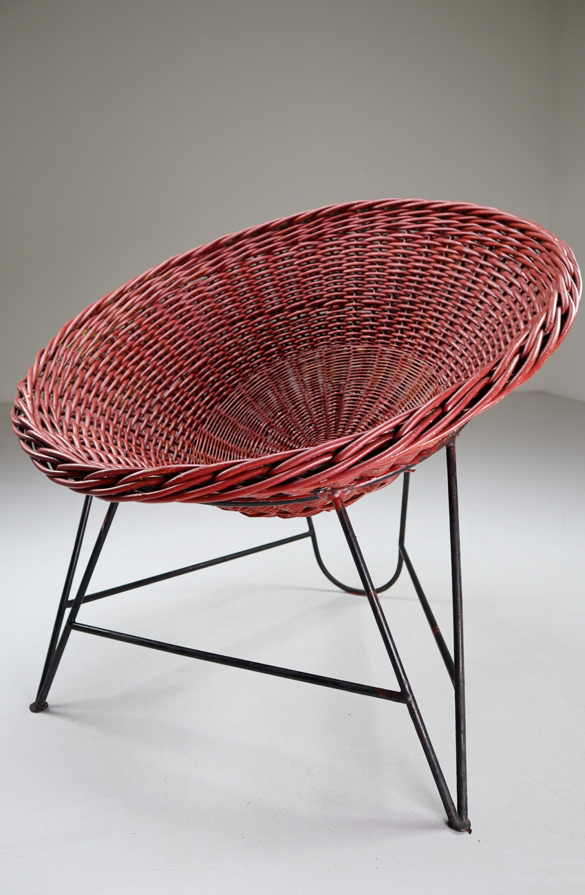 Patinated Mid Century Modern Wicker Midcentury Wicker Easy-Lounge-Patio Chair Designed In Europe, Mid-20th century