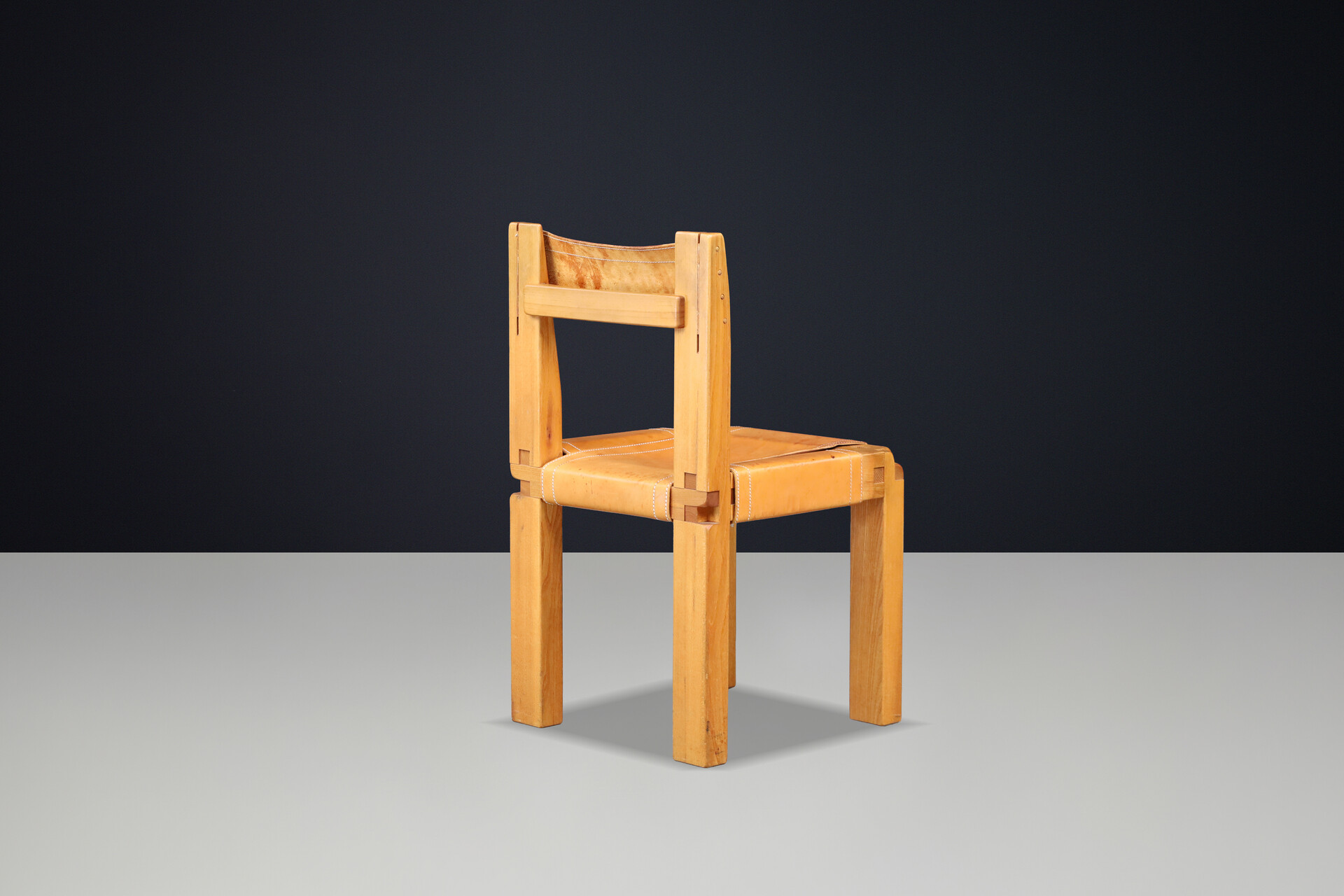 Pierre Chapo S11 Dining Chair in Elm and Cognac Leather, France, 1960s Mid-20th century