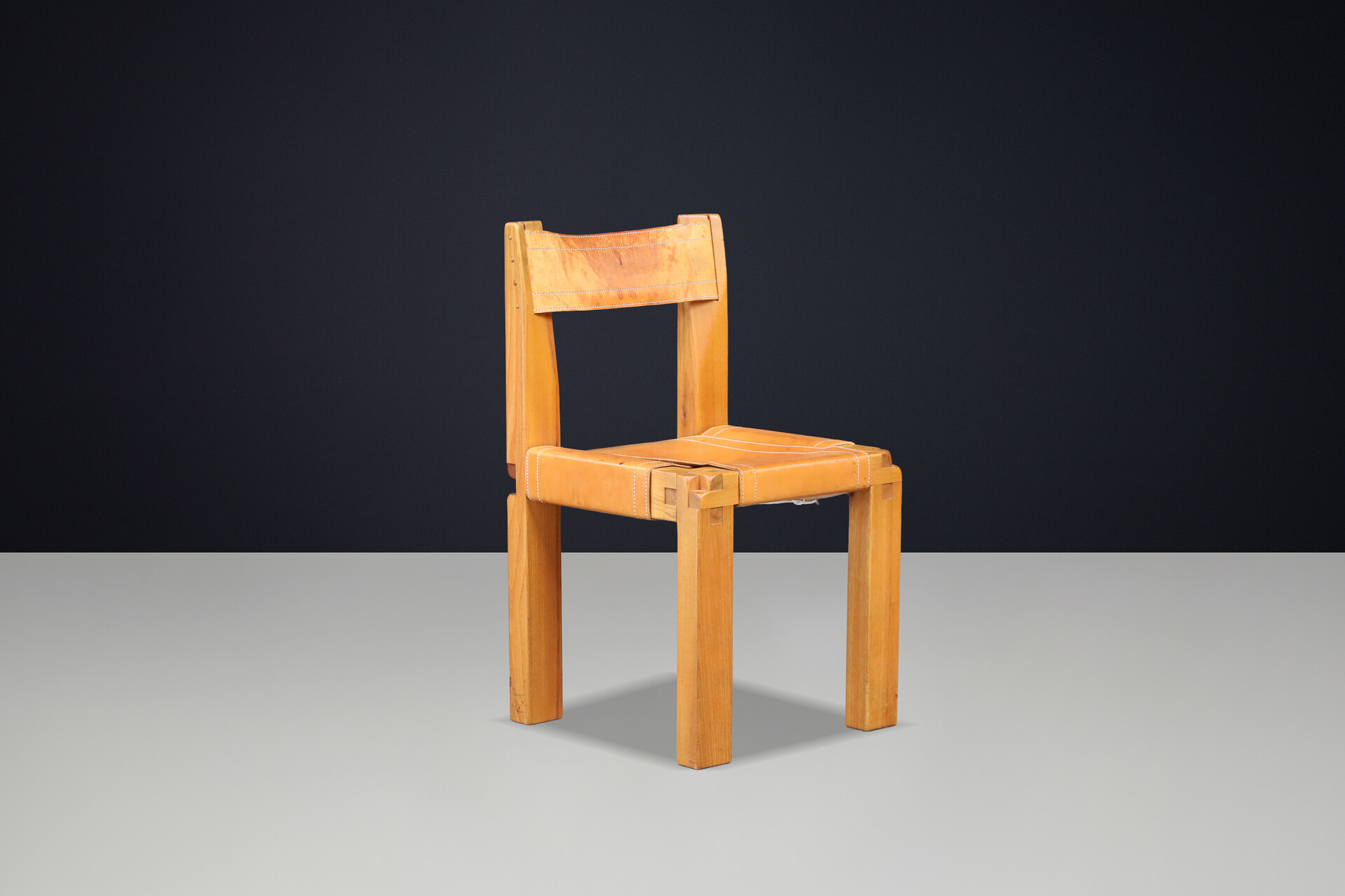 Pierre Chapo S11 Dining Chair in Elm and Cognac Leather, France, 1960s Mid-20th century