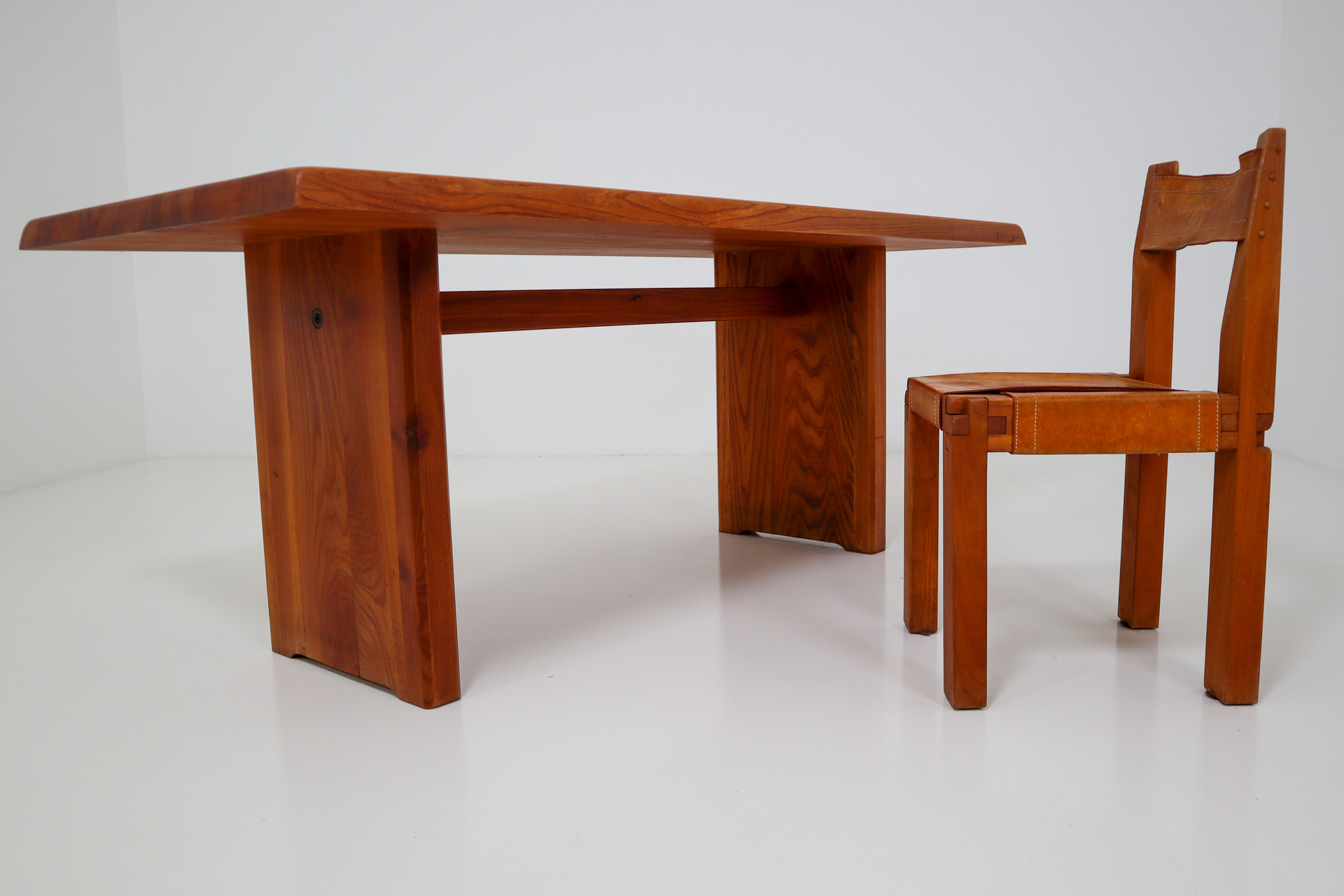 Pierre Chapo T14C Dining Table in Solid Elm, France, 1960s Mid-20th century