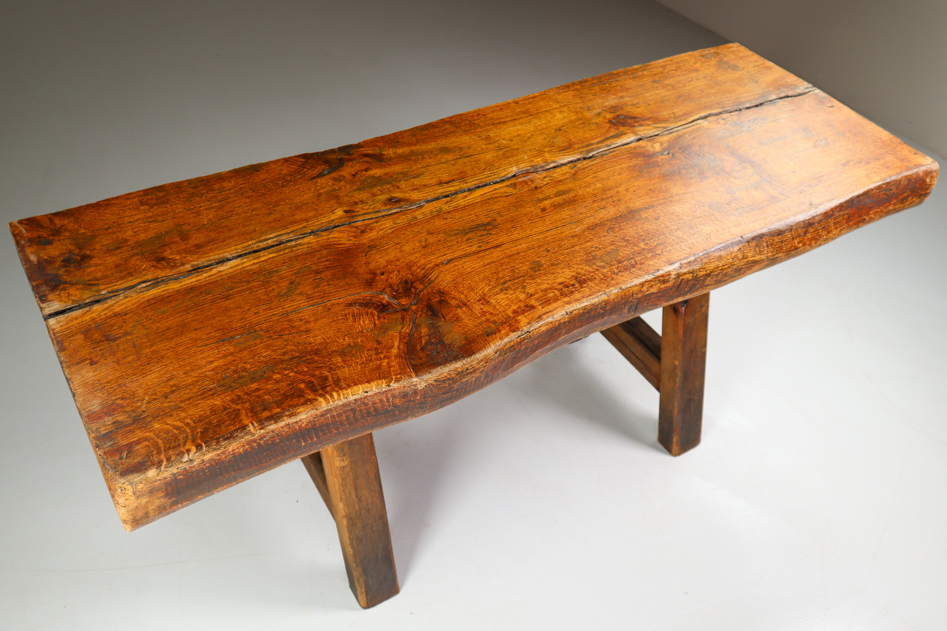 Primitive / Brutalist Heavy Oak Ding Table / side table France 1960s Mid-20th century