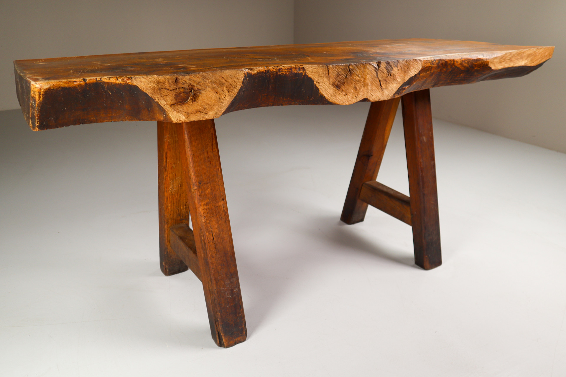 Primitive / Brutalist Heavy Oak Ding Table / side table France 1960s Mid-20th century