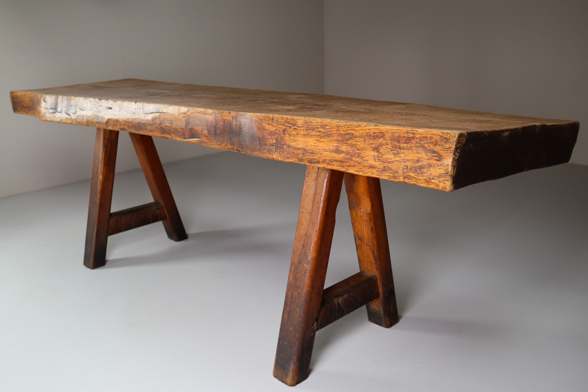 Primitive / Brutalist Heavy Oak Ding Table / side table France 1960s Mid-20th century