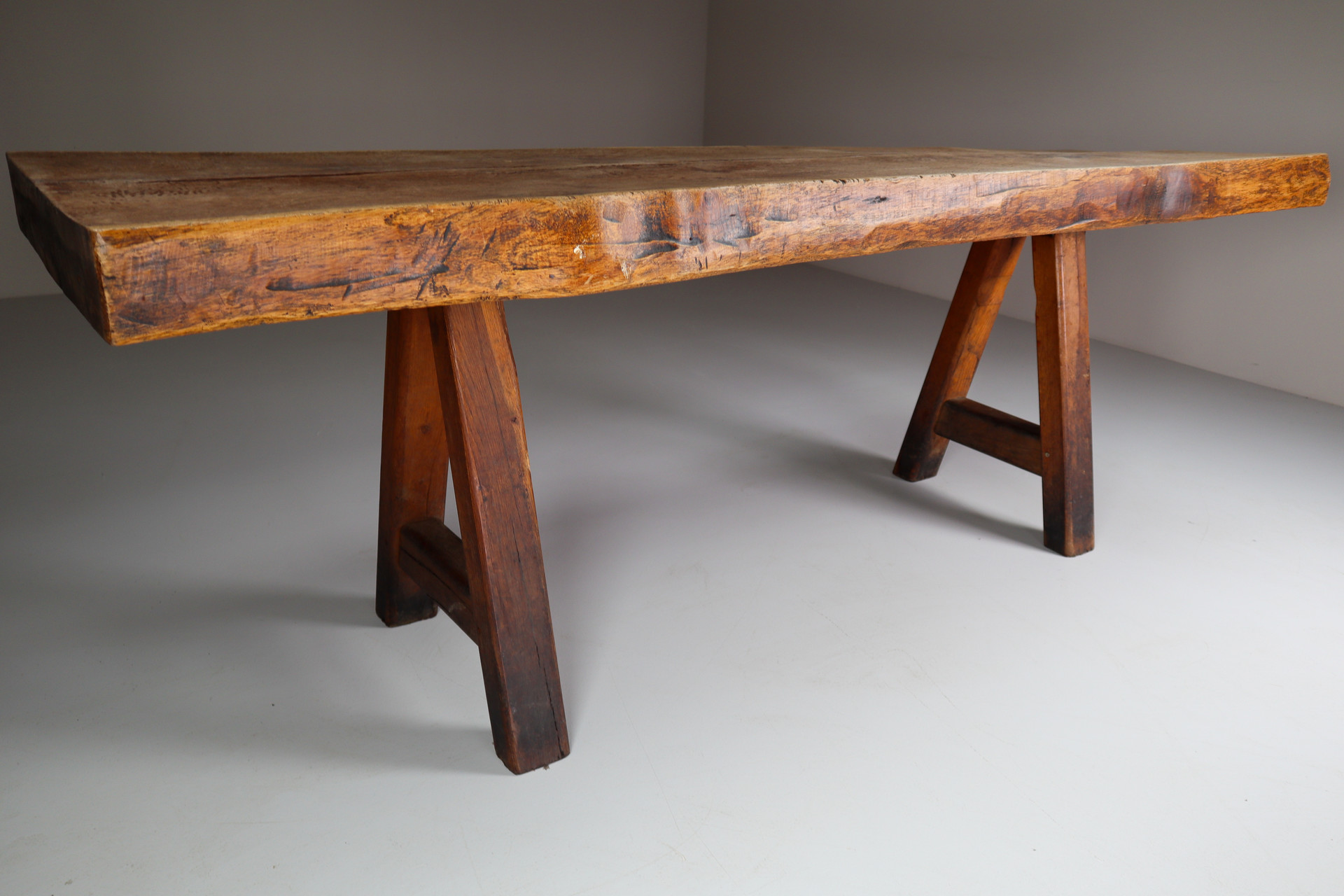 Primitive / Brutalist Heavy Oak Ding Table / side table France 1960s Mid-20th century