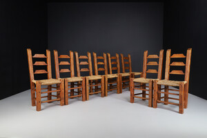 Primitive Rustic Set Dining Chairs in Oak with rush Seat, Spain 1960s Mid-20th century