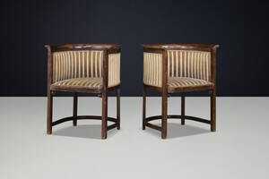 Rare Pair of Josef Hoffmann Cabaret Fledermaus Armchairs, J. & J. Kohn Vienna 1907 Early-20th century
