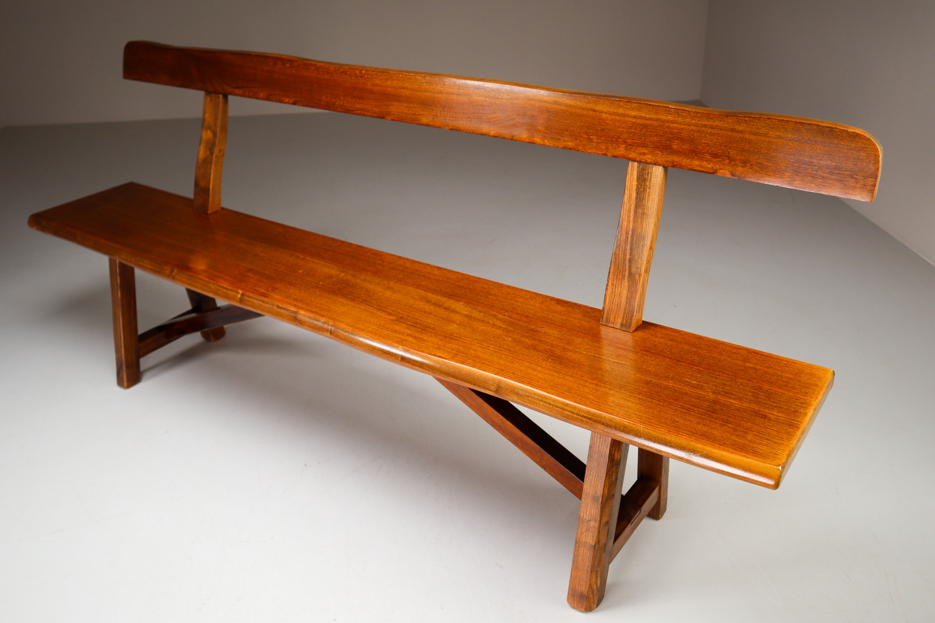 Robust Sculptural Bench by Olavi Hänninen for Mikko Nupponen, Finland, 1950s Mid-20th century