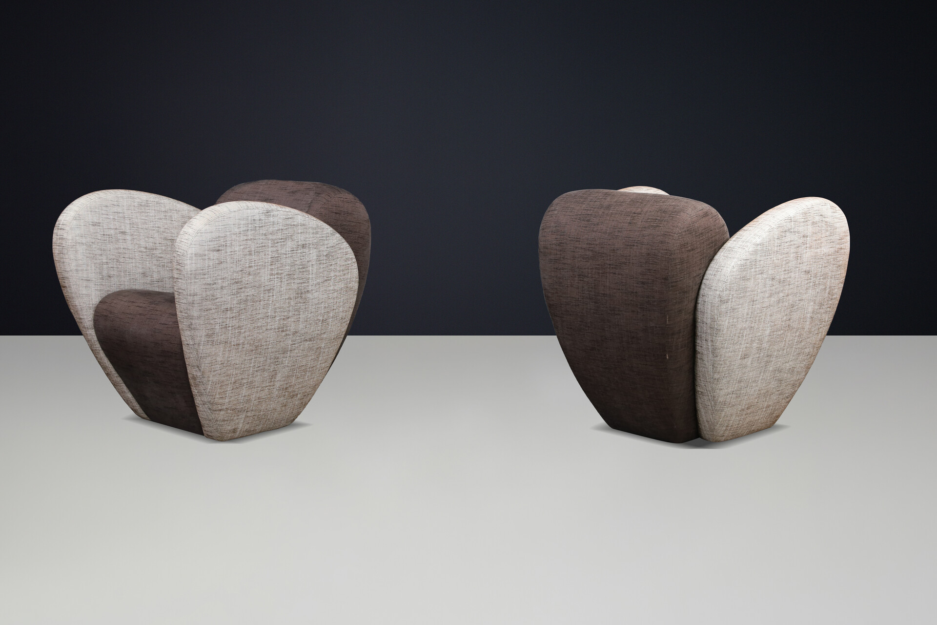 Ron Arad “Size Ten” Sculptural Lounge Chairs for Moroso, Italy, 1990s Late-20th century