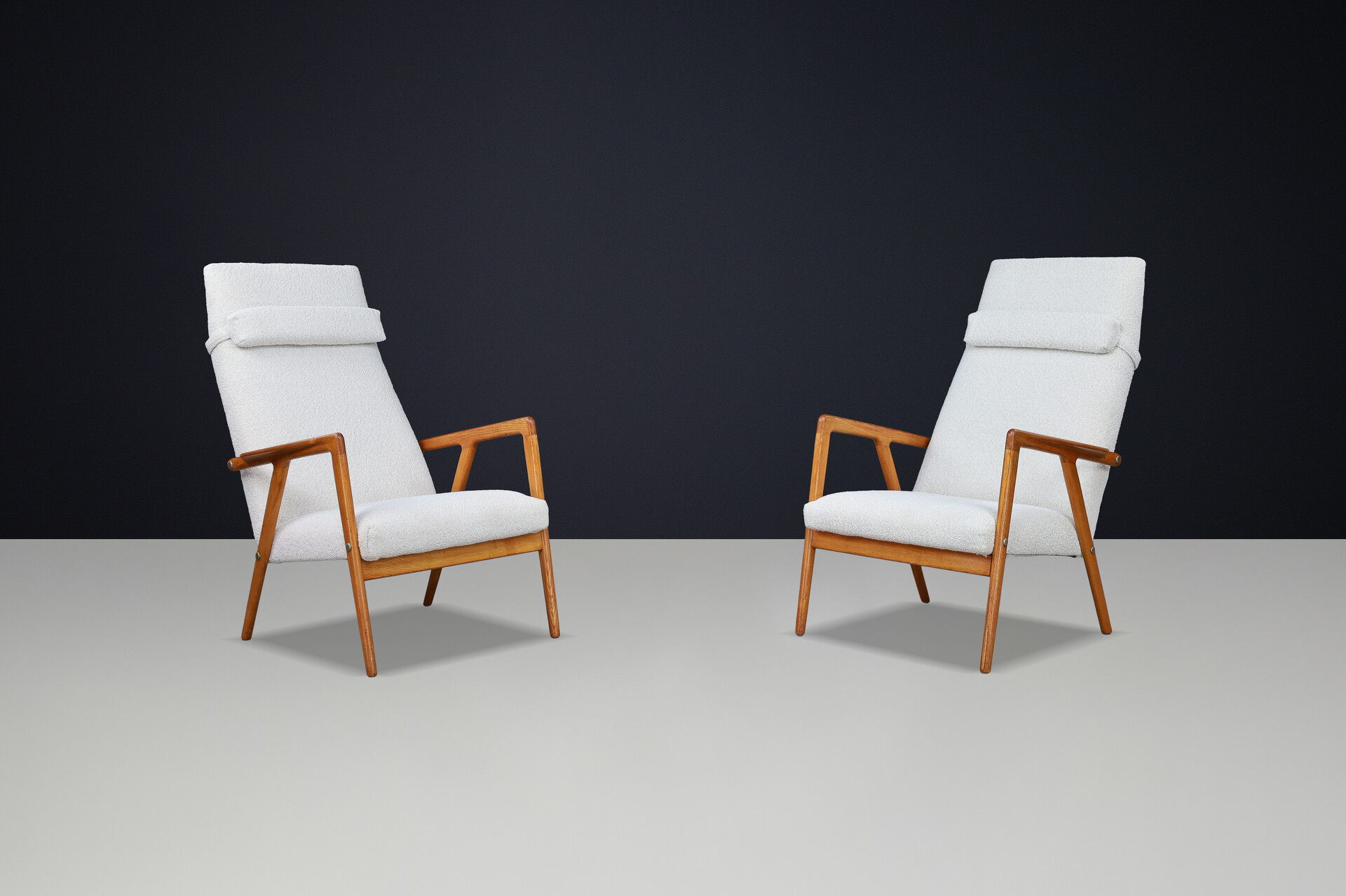 Scandinavian modern Beech Lounge / Armchairs With Bouclé Fabric Denmark 1960s Mid-20th century
