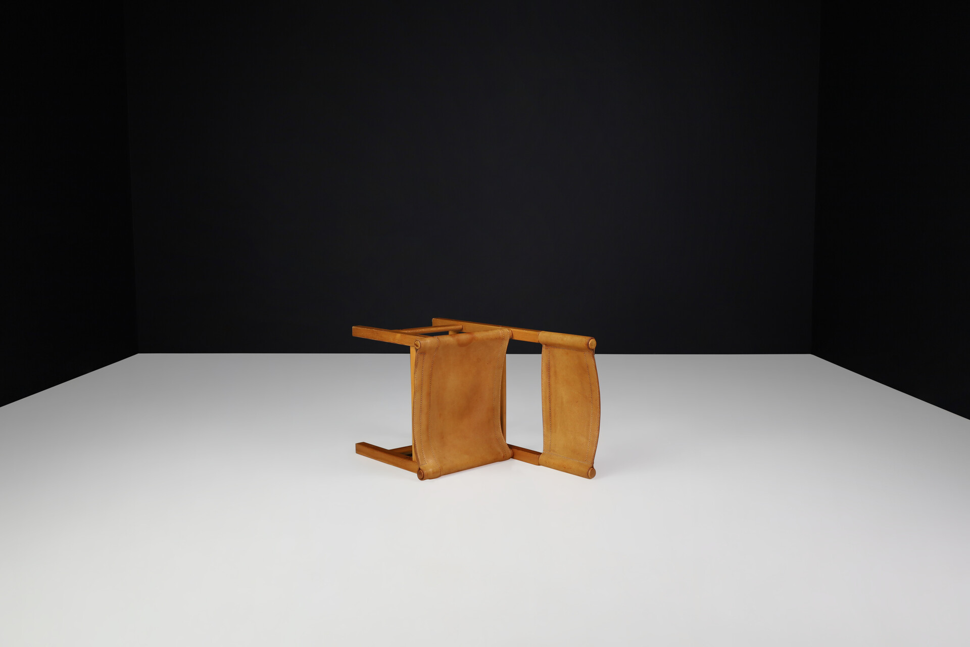 Scandinavian modern Dining Chairs in Pine and patinated cognac saddle Leather, Sweden 1970s Late-20th century