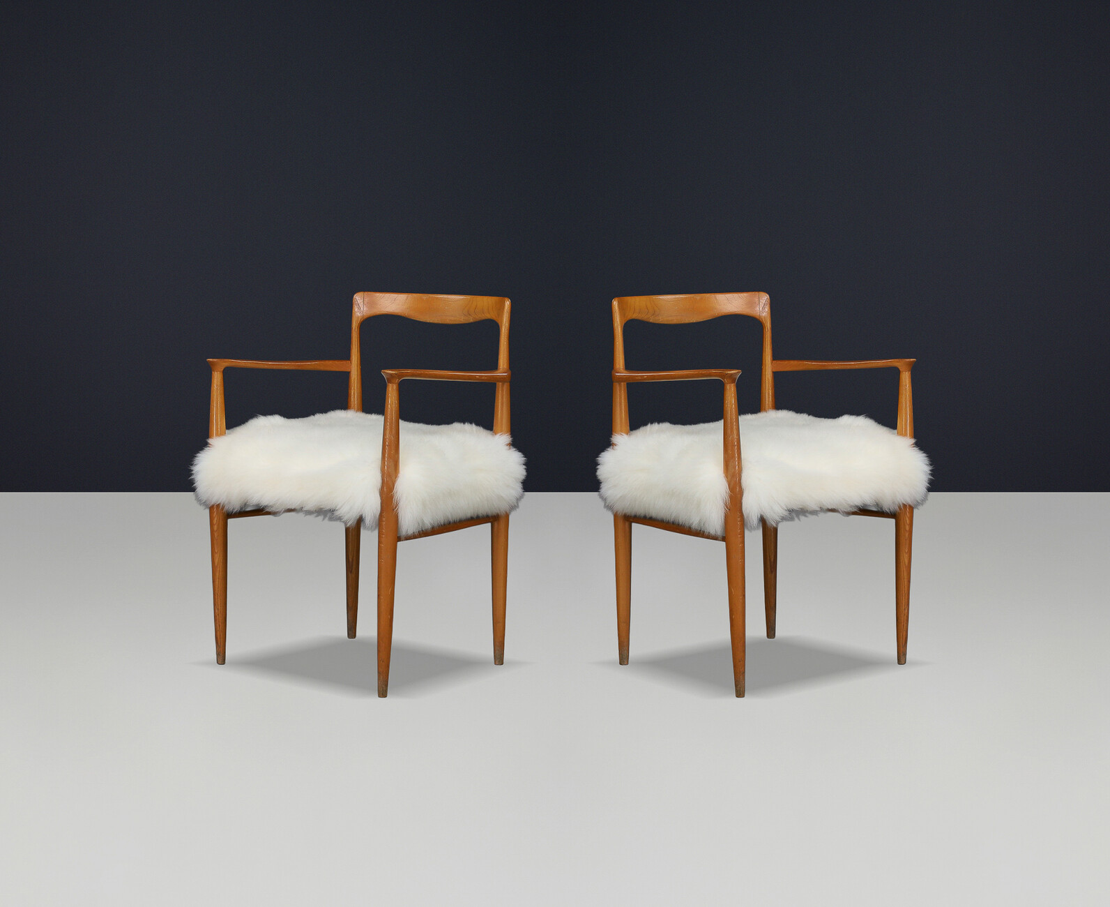 Scandinavian modern Dining room chairs by Sedláček & Vyčítal in sheepskin upholstery, Czechoslovakia, 1970s Late-20th century