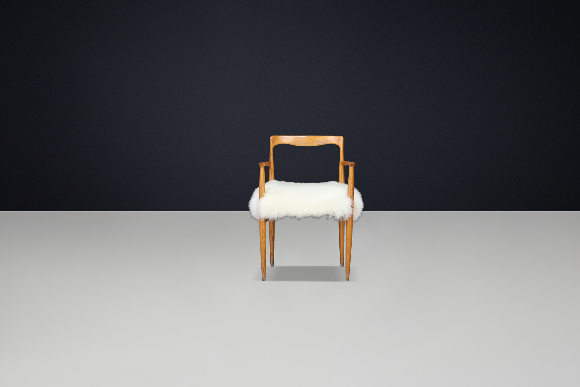 Scandinavian modern Dining room chairs by Sedláček & Vyčítal in sheepskin upholstery, Czechoslovakia, 1970s Late-20th century