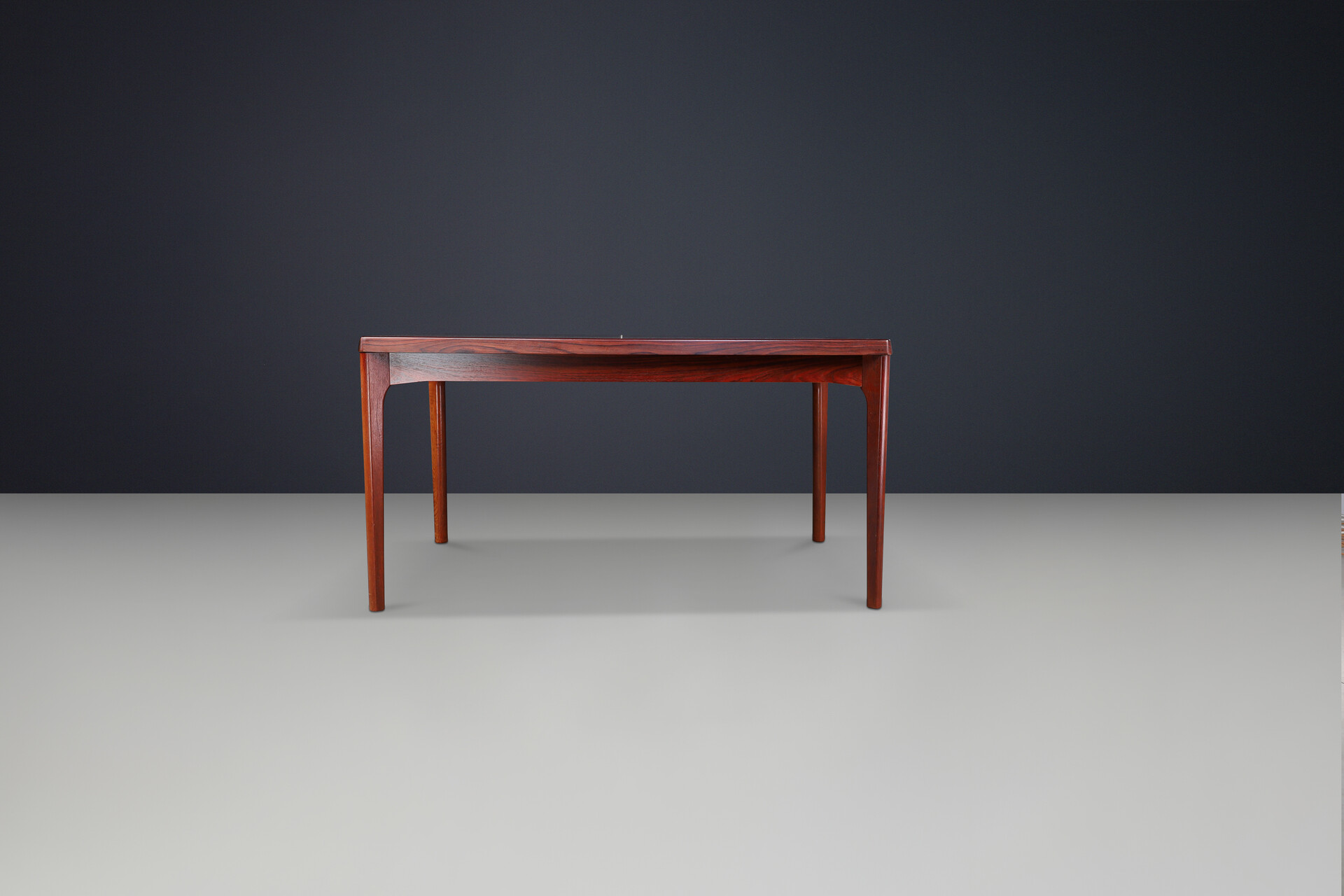 Scandinavian modern Extendable Henning Kjaernulf Table, Denmark 1960s Mid-20th century