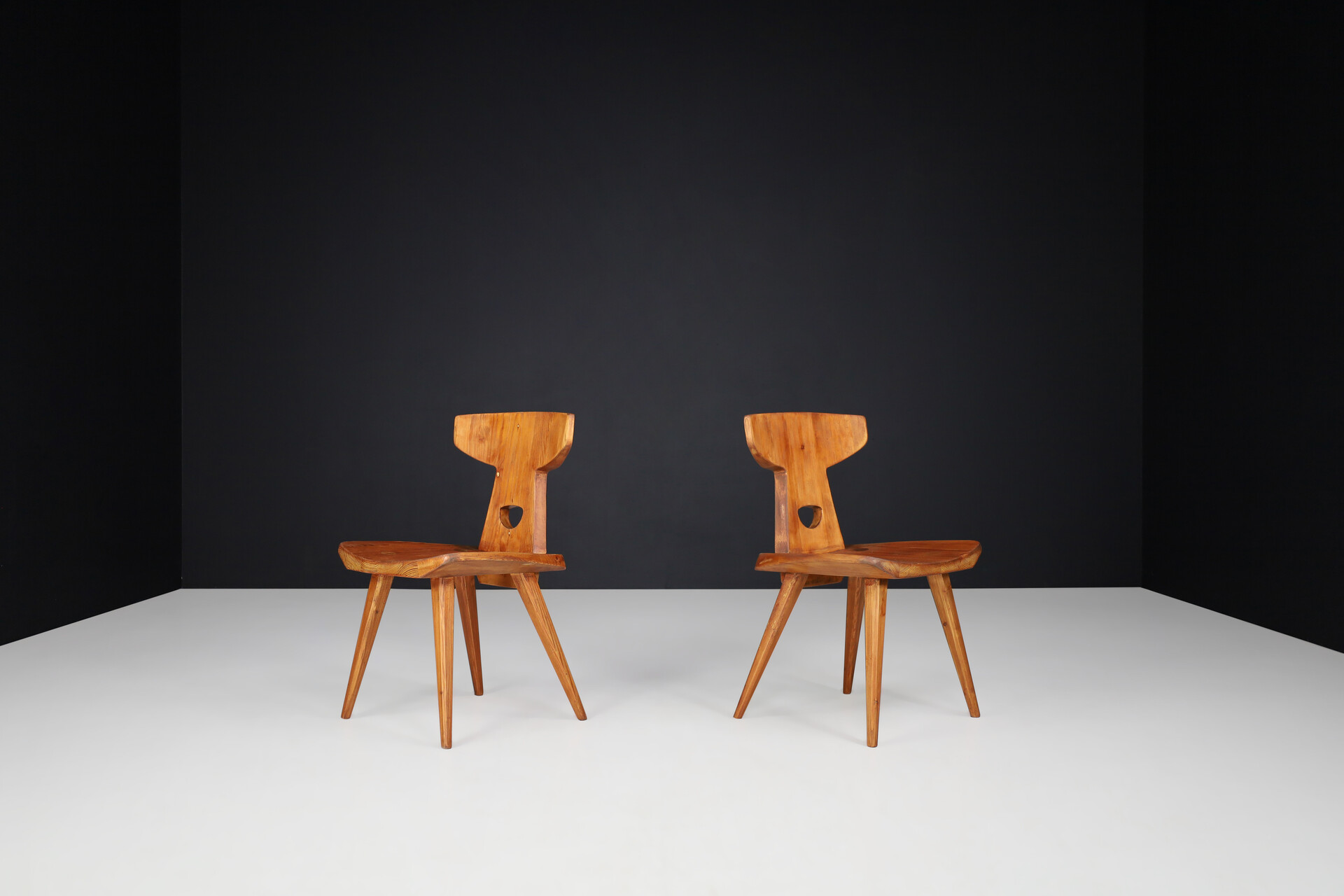 Scandinavian modern Jacob Kielland-Brandt Sculptural Chairs in Solid Pine, Denmark, 1960s Mid-20th century