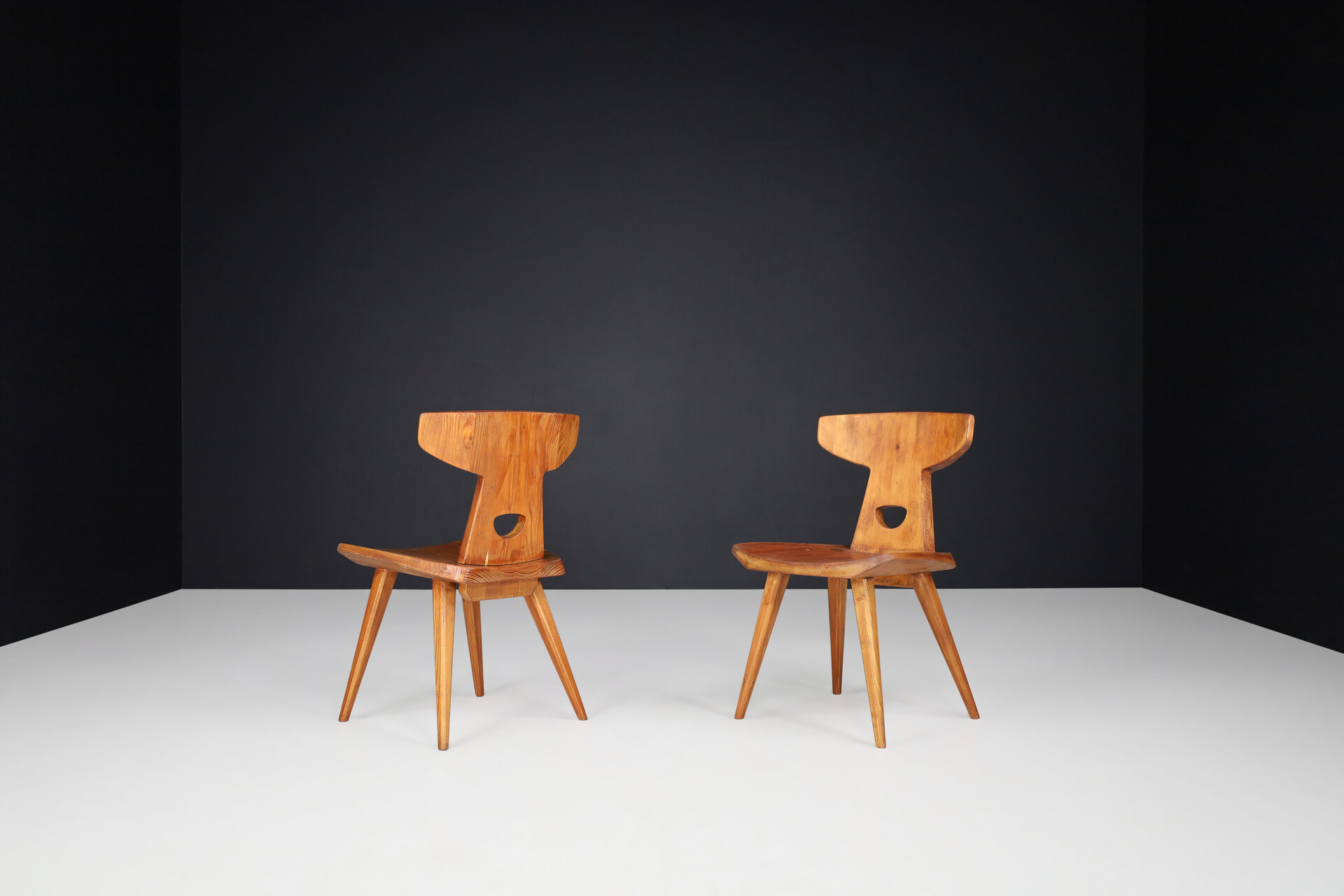 Scandinavian modern Jacob Kielland-Brandt Sculptural Chairs in Solid Pine, Denmark, 1960s Mid-20th century