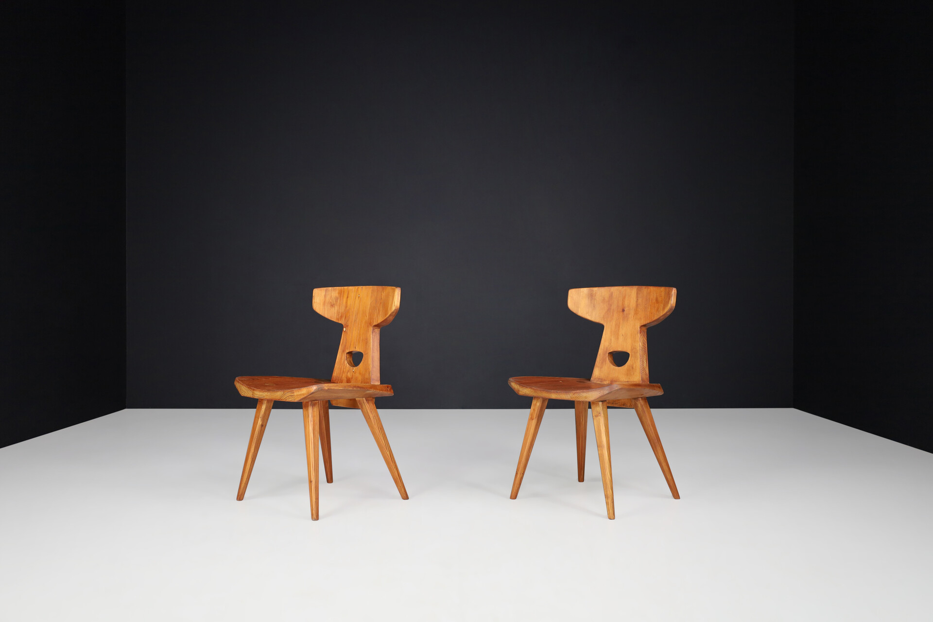 Scandinavian modern Jacob Kielland-Brandt Sculptural Chairs in Solid Pine, Denmark, 1960s Mid-20th century