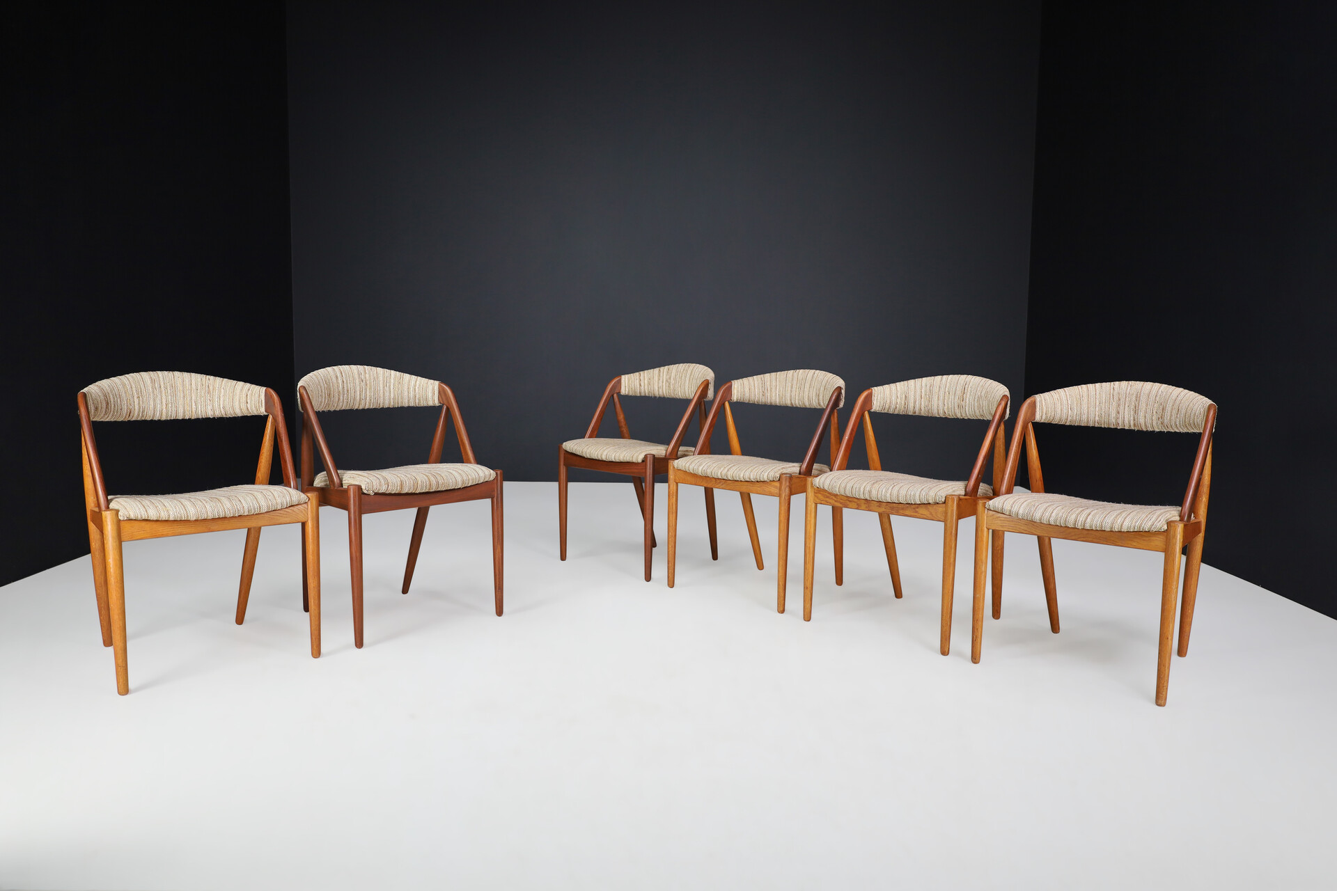 Scandinavian modern Kai Kristiansen Oak Dining Chairs, Denmark 1960s Mid-20th century