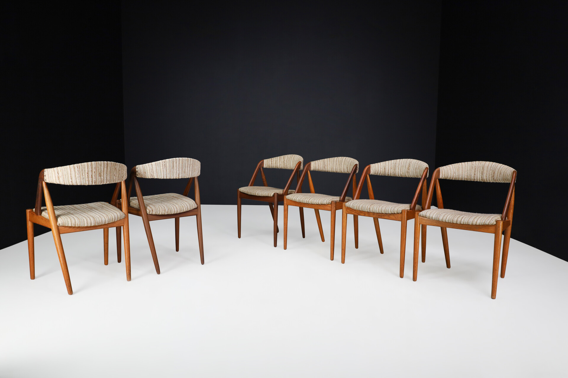 Scandinavian modern Kai Kristiansen Oak Dining Chairs, Denmark 1960s Mid-20th century