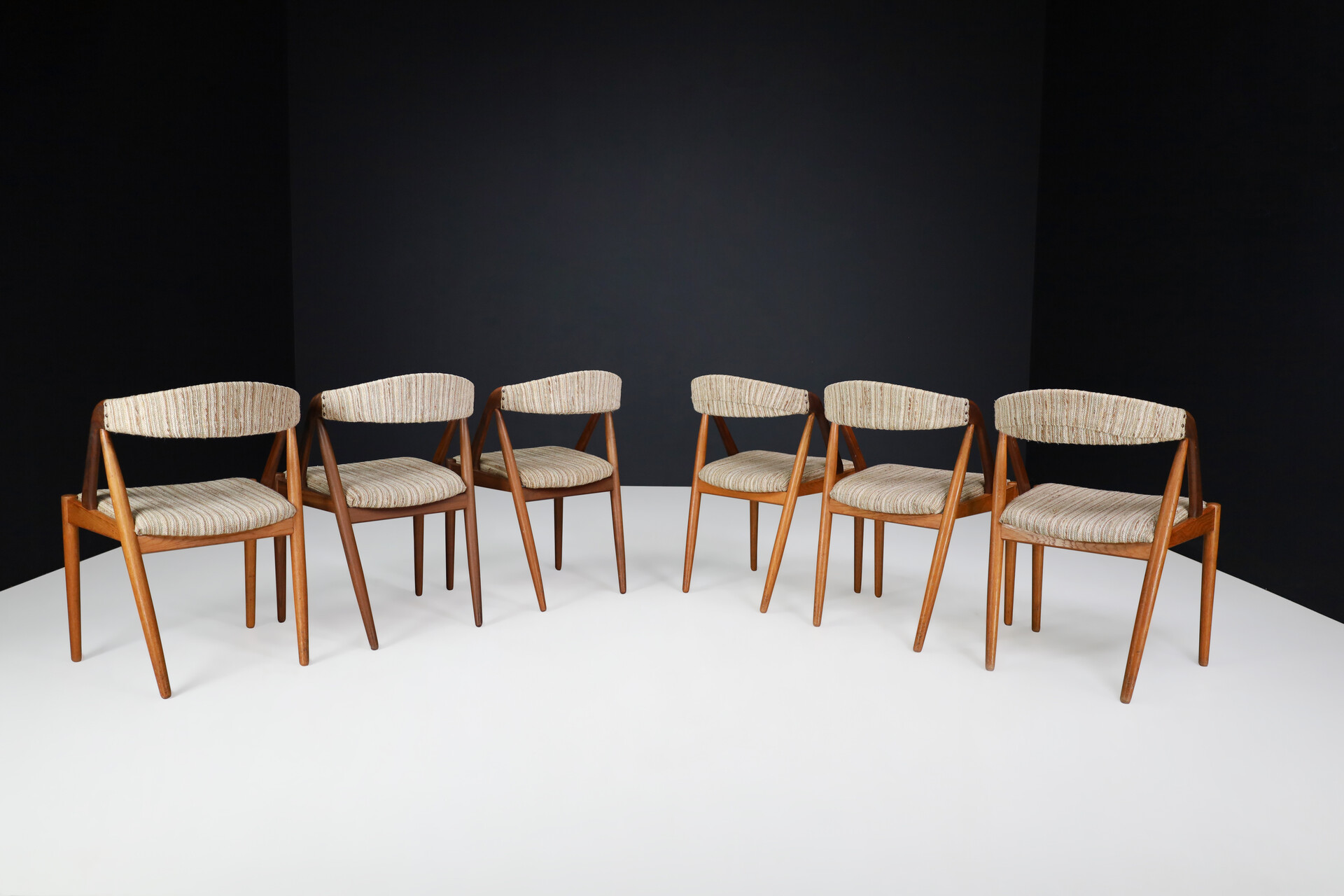 Scandinavian modern Kai Kristiansen Oak Dining Chairs, Denmark 1960s Mid-20th century