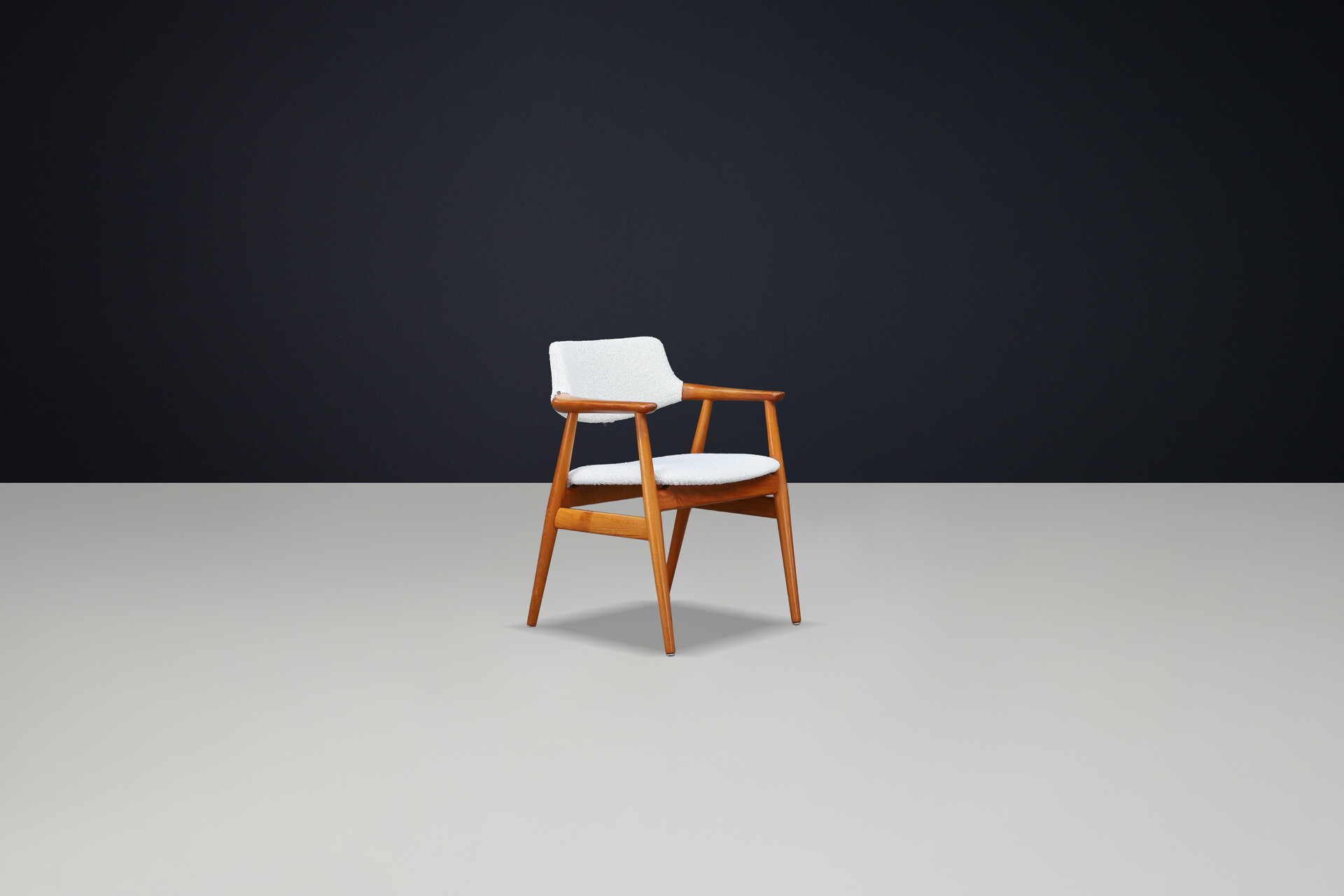 Scandinavian modern Mid-Century Teak Dining Chairs Model GM11 by Svend Åge Eriksen for Glostrup, Denmark, 1960s Mid-20th century