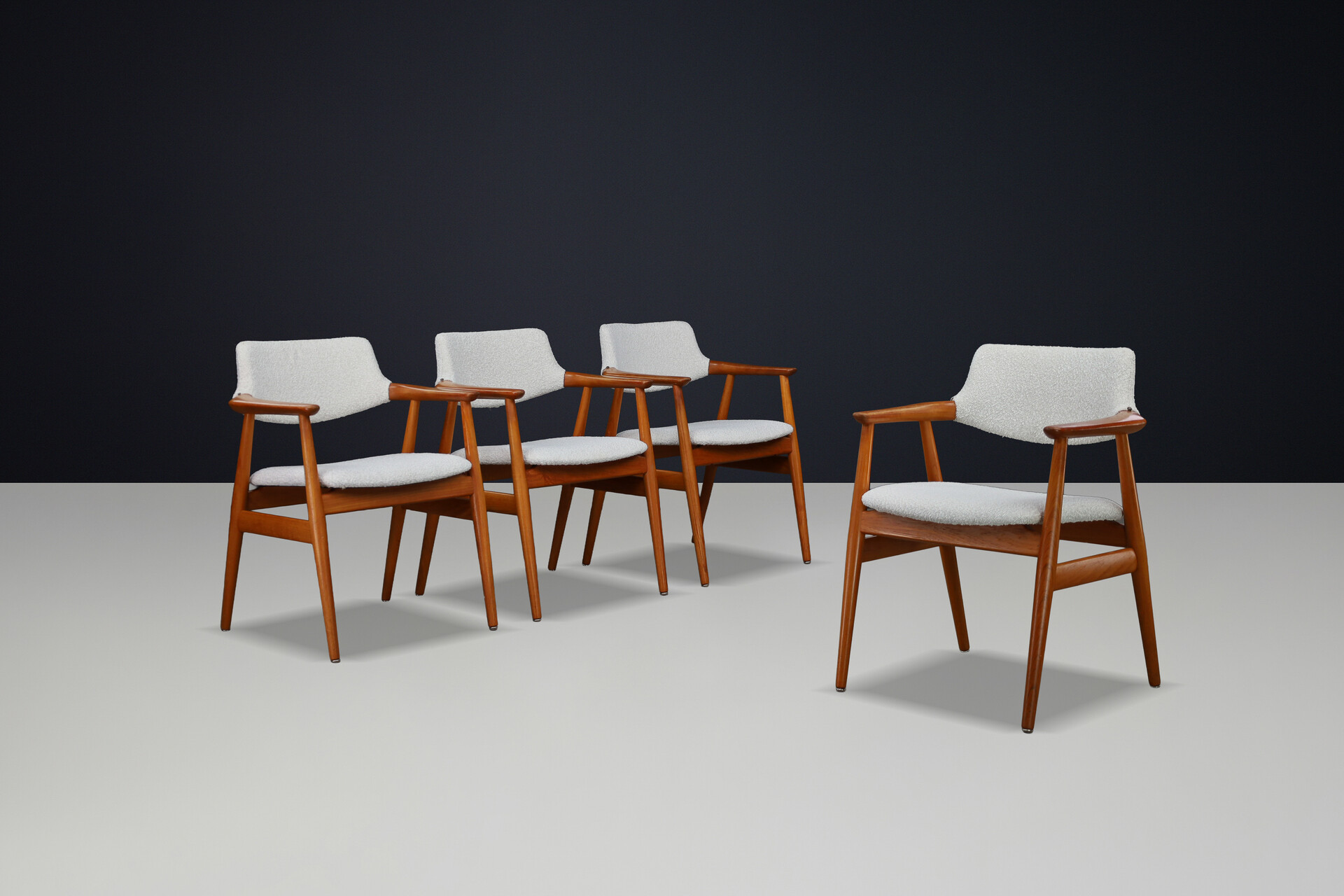Scandinavian modern Mid-Century Teak Dining Chairs Model GM11 by Svend Åge Eriksen for Glostrup, Denmark, 1960s Mid-20th century