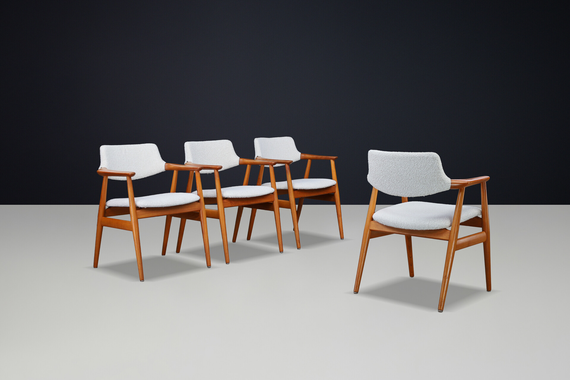 Scandinavian modern Mid-Century Teak Dining Chairs Model GM11 by Svend Åge Eriksen for Glostrup, Denmark, 1960s Mid-20th century