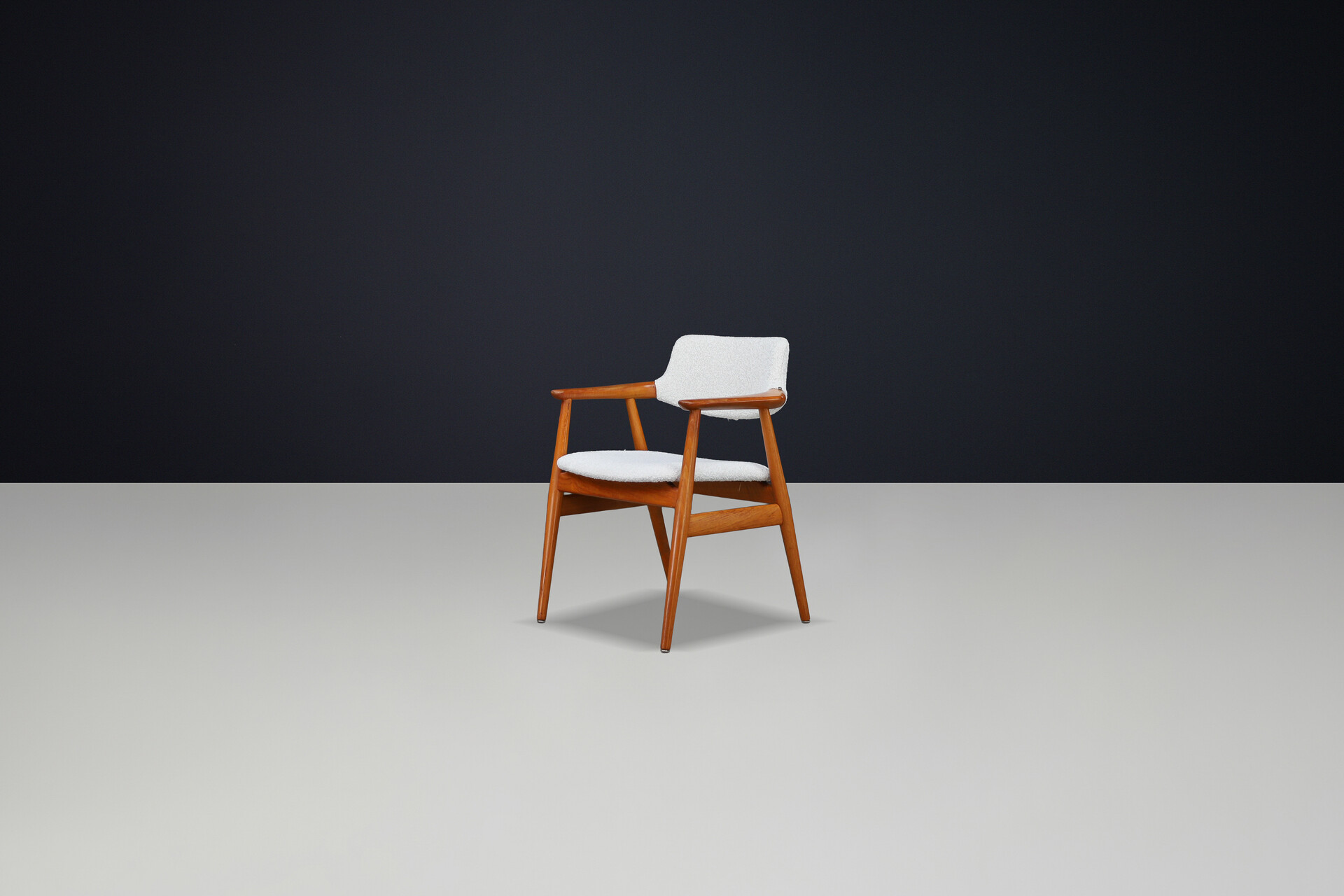 Scandinavian modern Mid-Century Teak Dining Chairs Model GM11 by Svend Åge Eriksen for Glostrup, Denmark, 1960s Mid-20th century