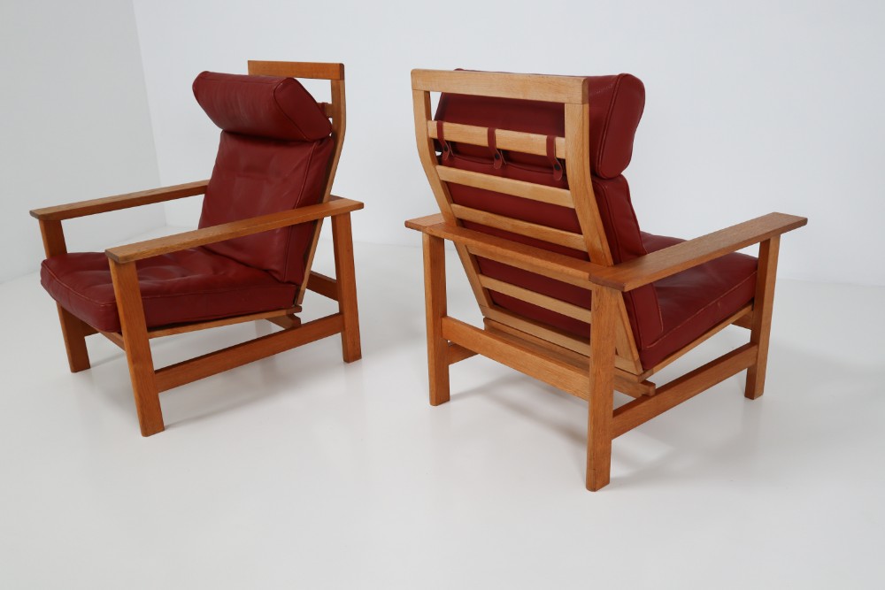 Scandinavian Modern Oak Wood Frame Lounge Chairs in Leather by Soren Holst