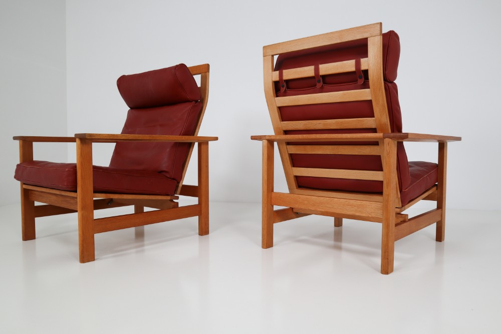 Scandinavian Modern Oak Wood Frame Lounge Chairs in Leather by Soren Holst