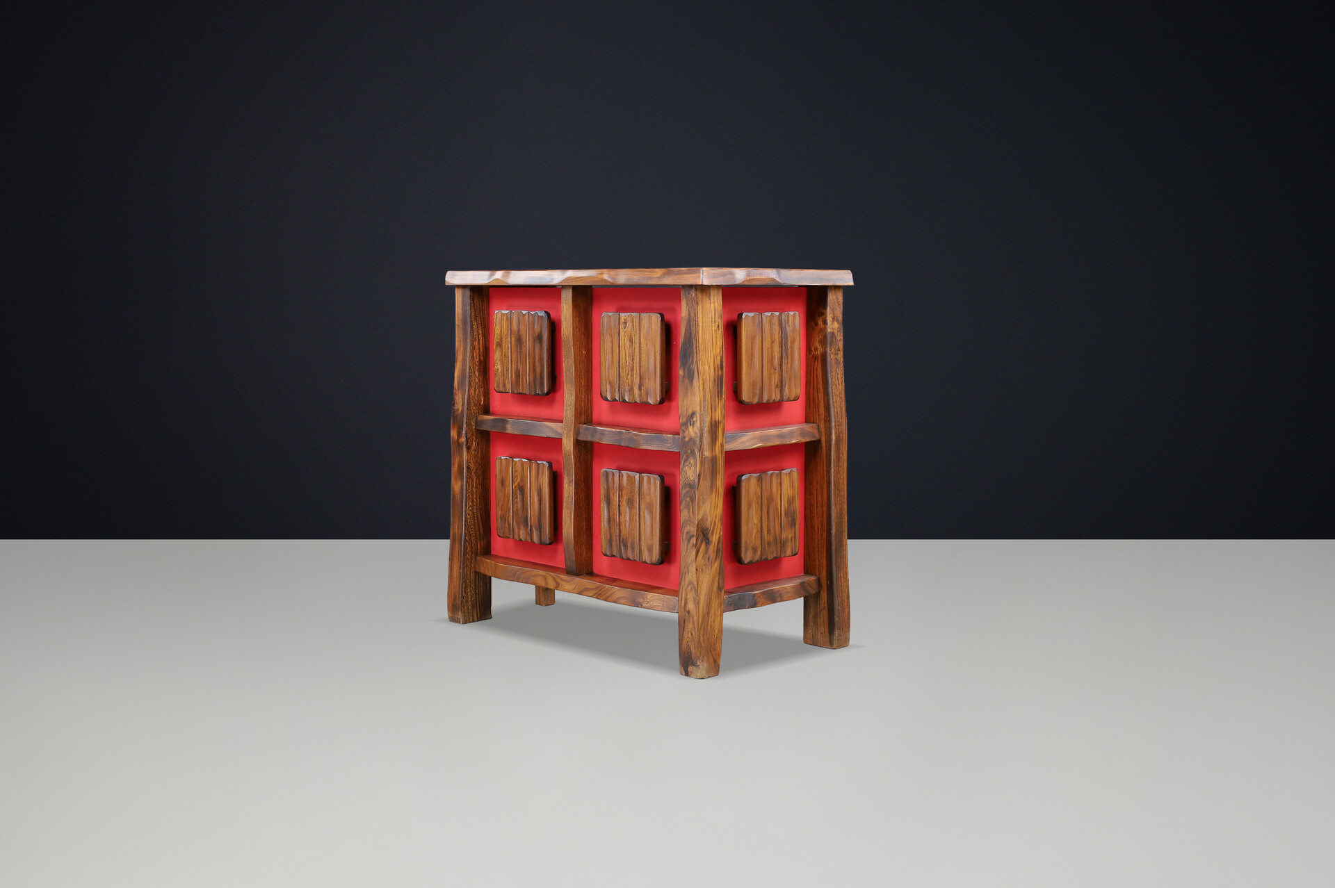 Scandinavian modern Olavi Hänninen Brutalist Elm Wood Bar, Finland 1960s Mid-20th century